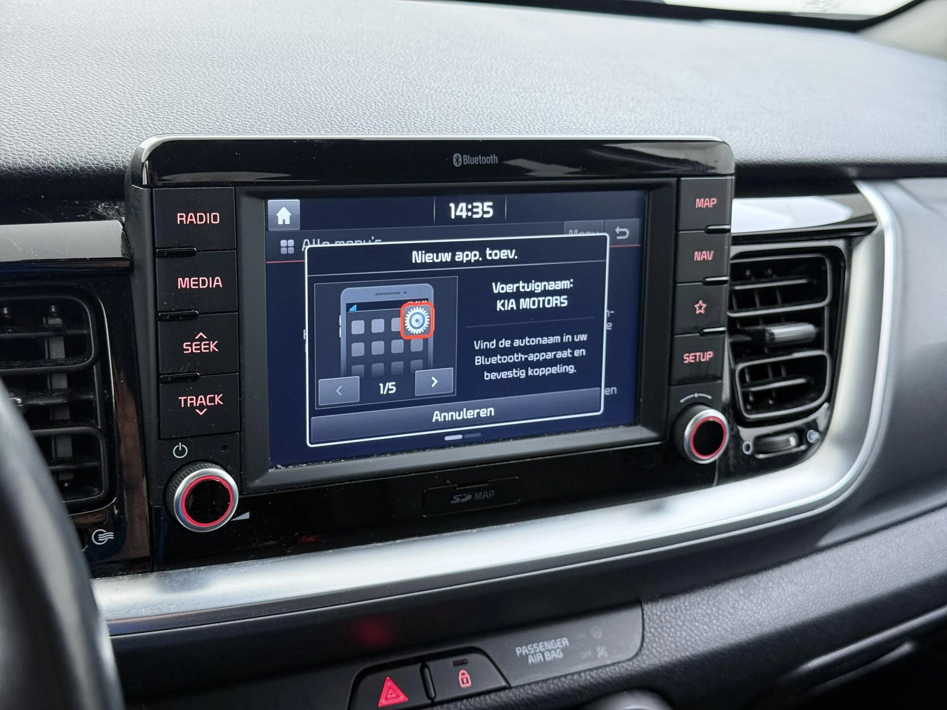 Kia-Stonic-image-22