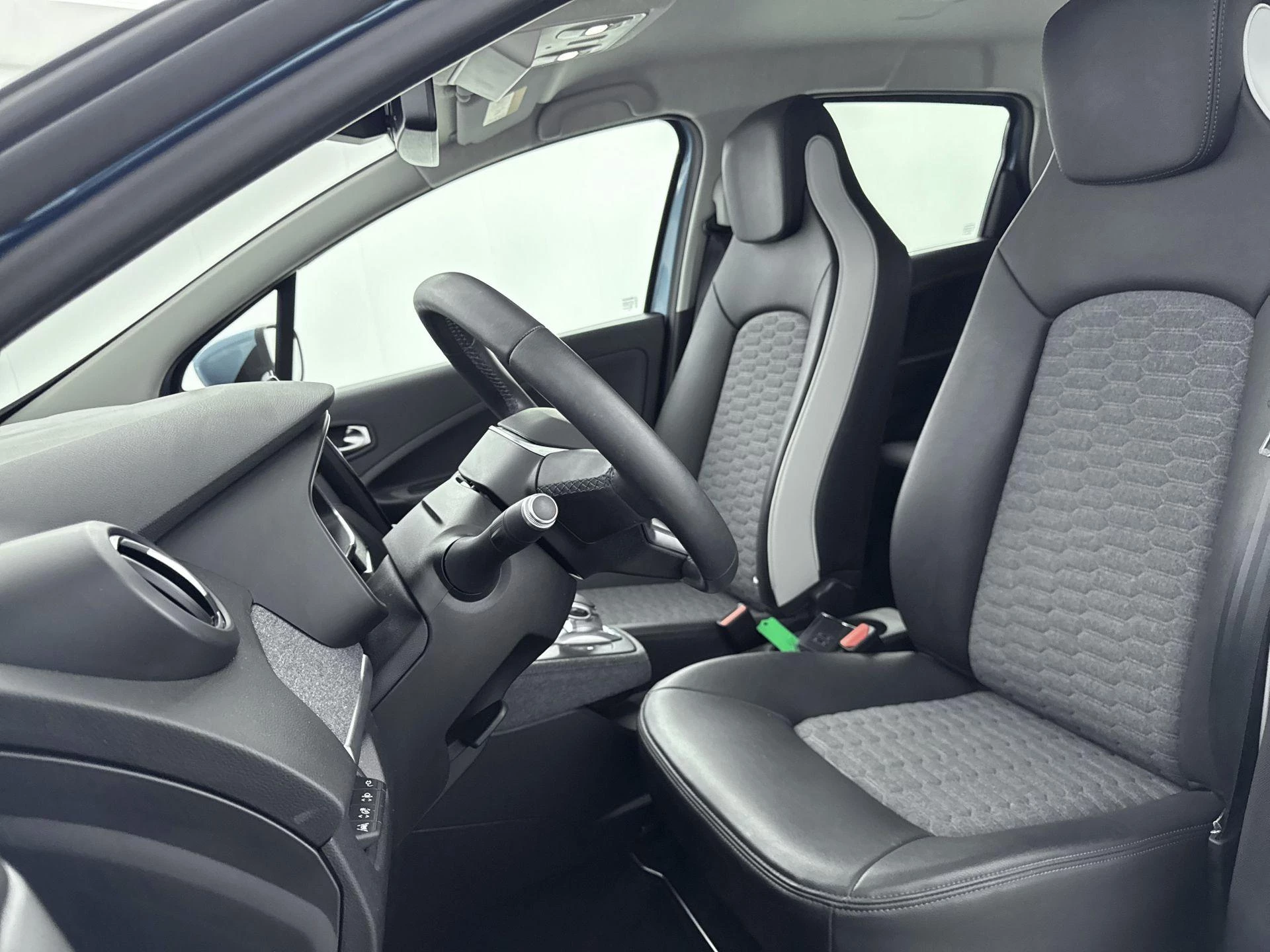 Renault-ZOE-image-26
