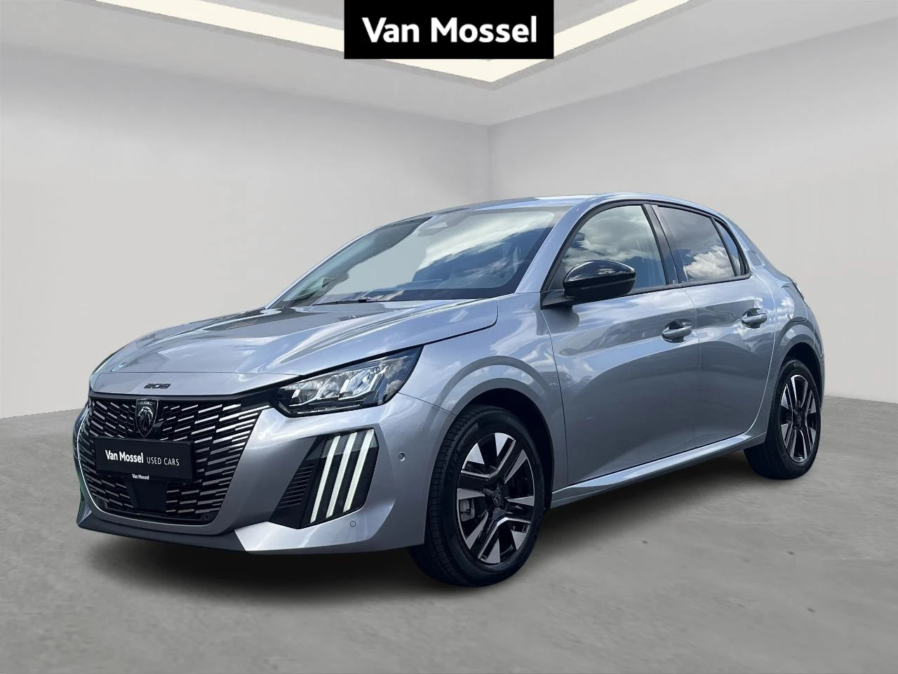 Peugeot-208-image-0