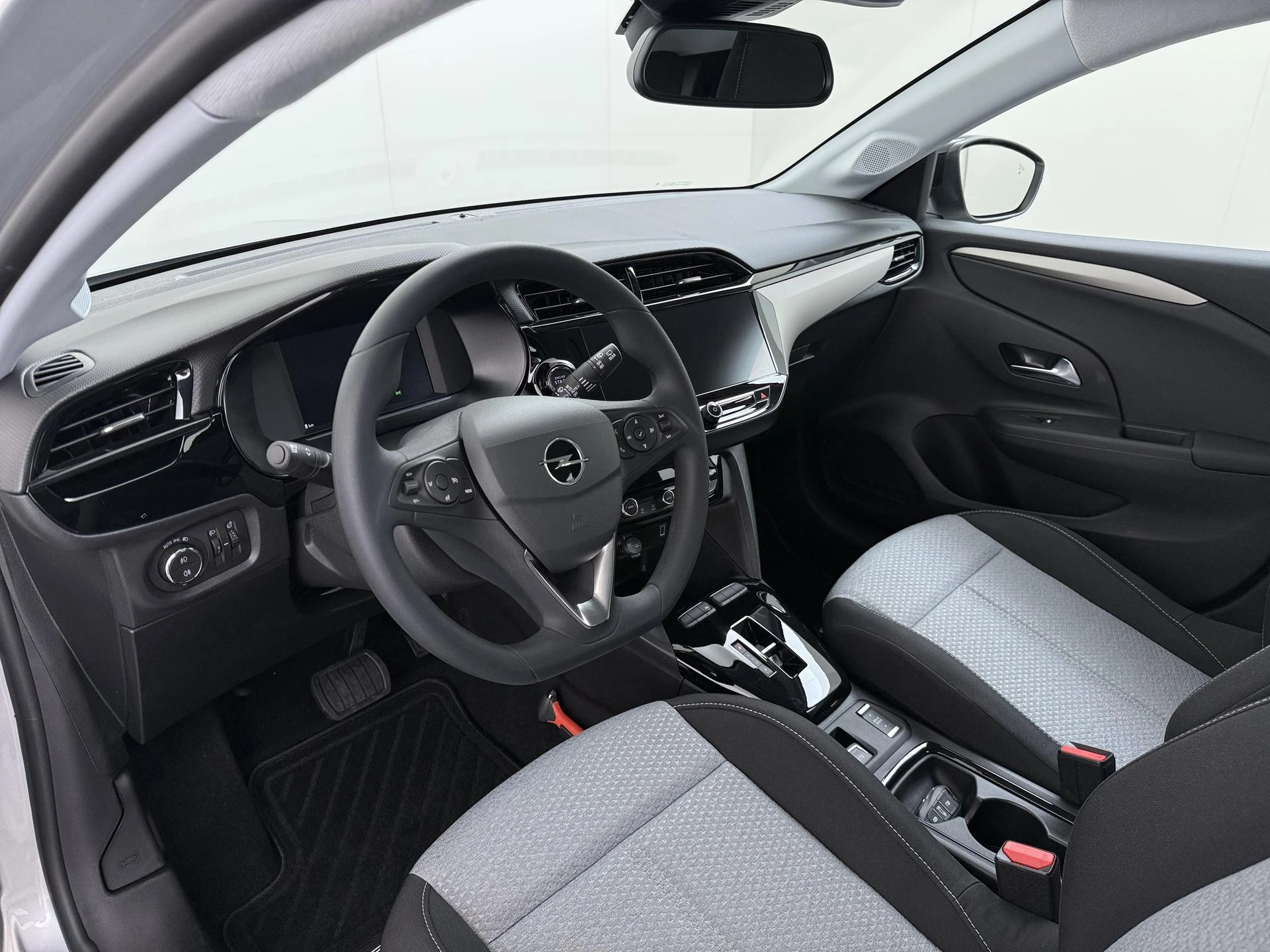 Opel-Corsa-e-image-12