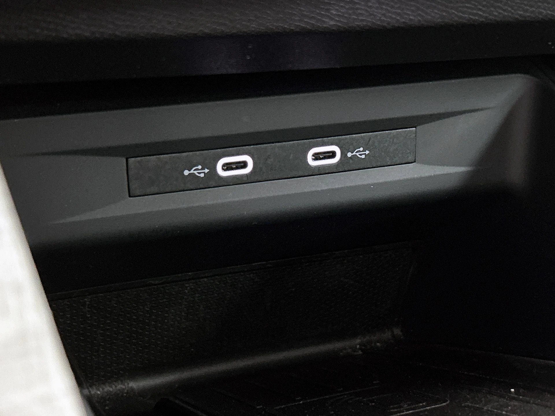 SEAT-Leon-image-40