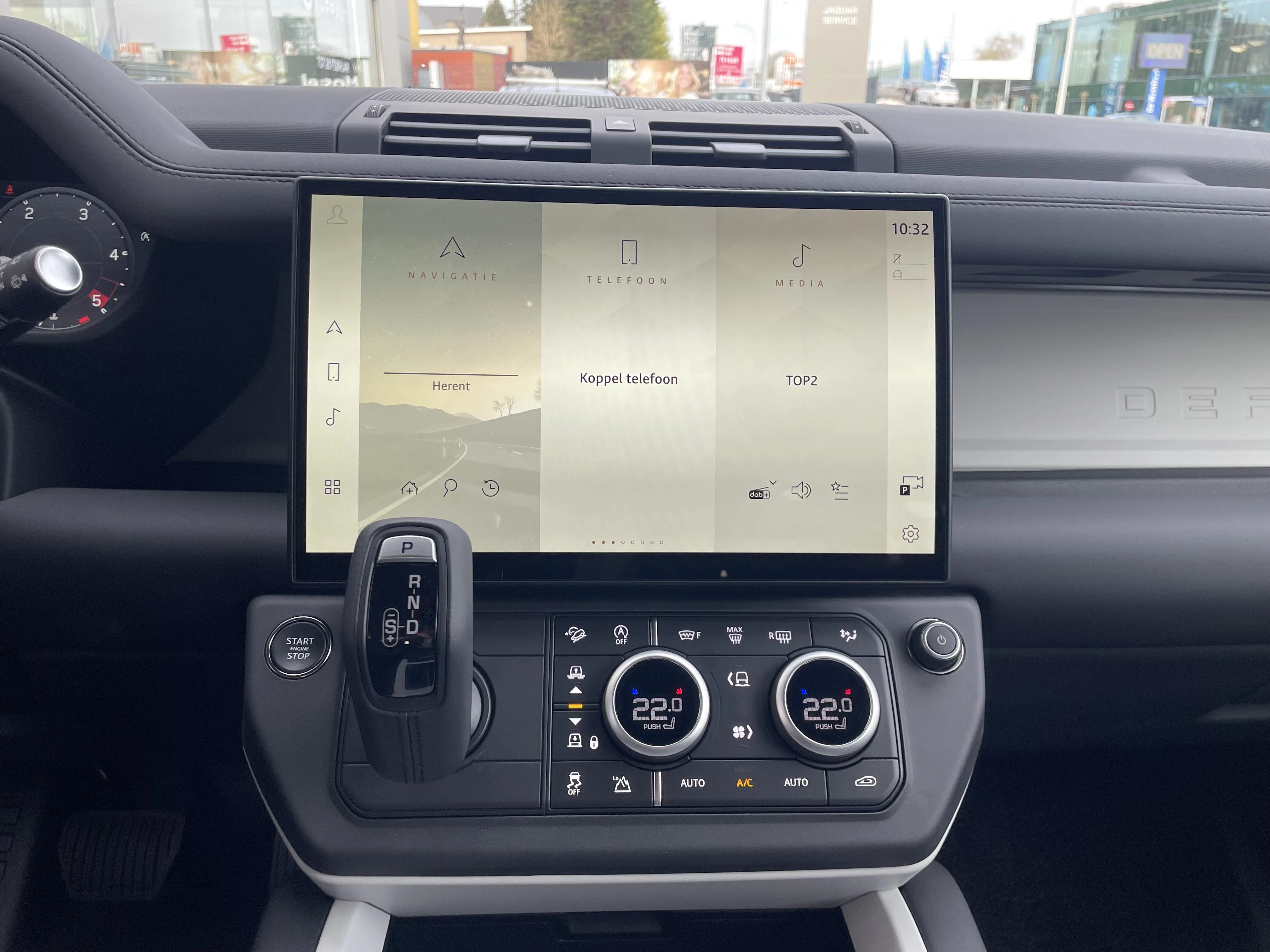 Land Rover Defender 110 D200 S Demo