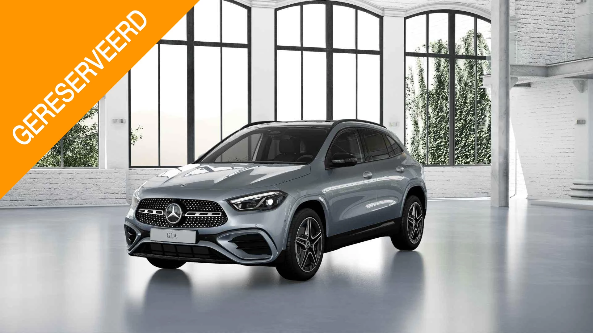 Mercedes-Benz-GLA-image-0