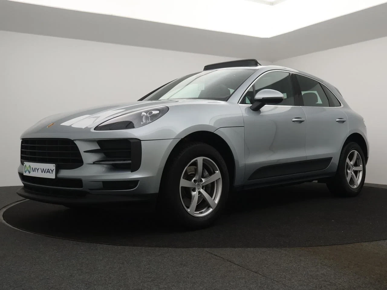 Porsche-Macan-image-0
