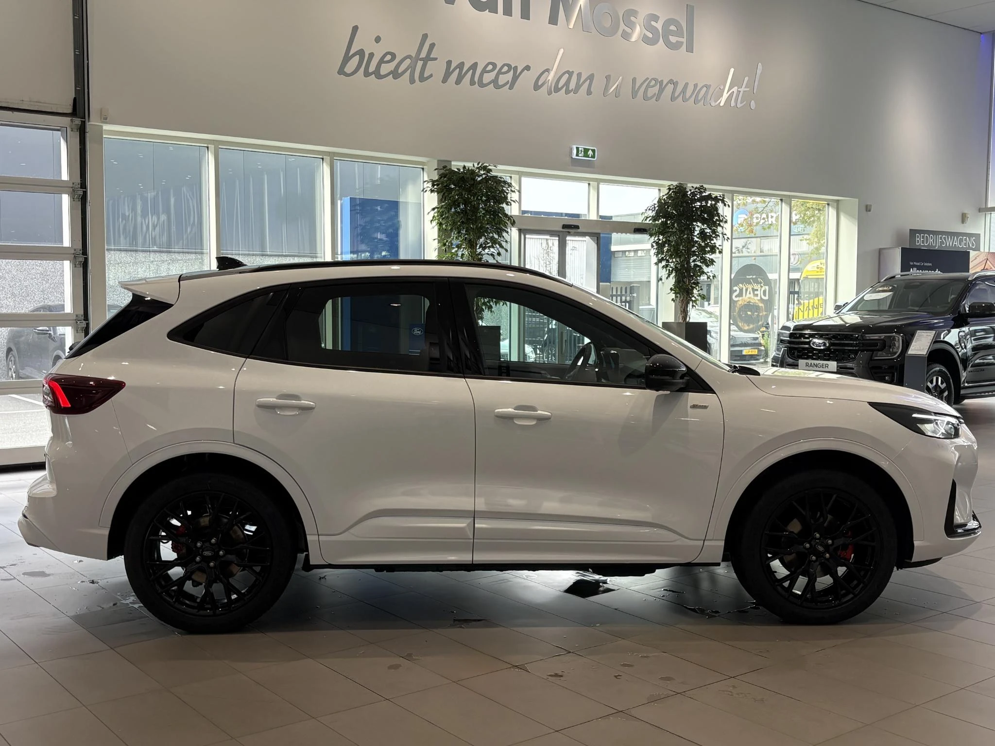 Ford-Kuga-image-4