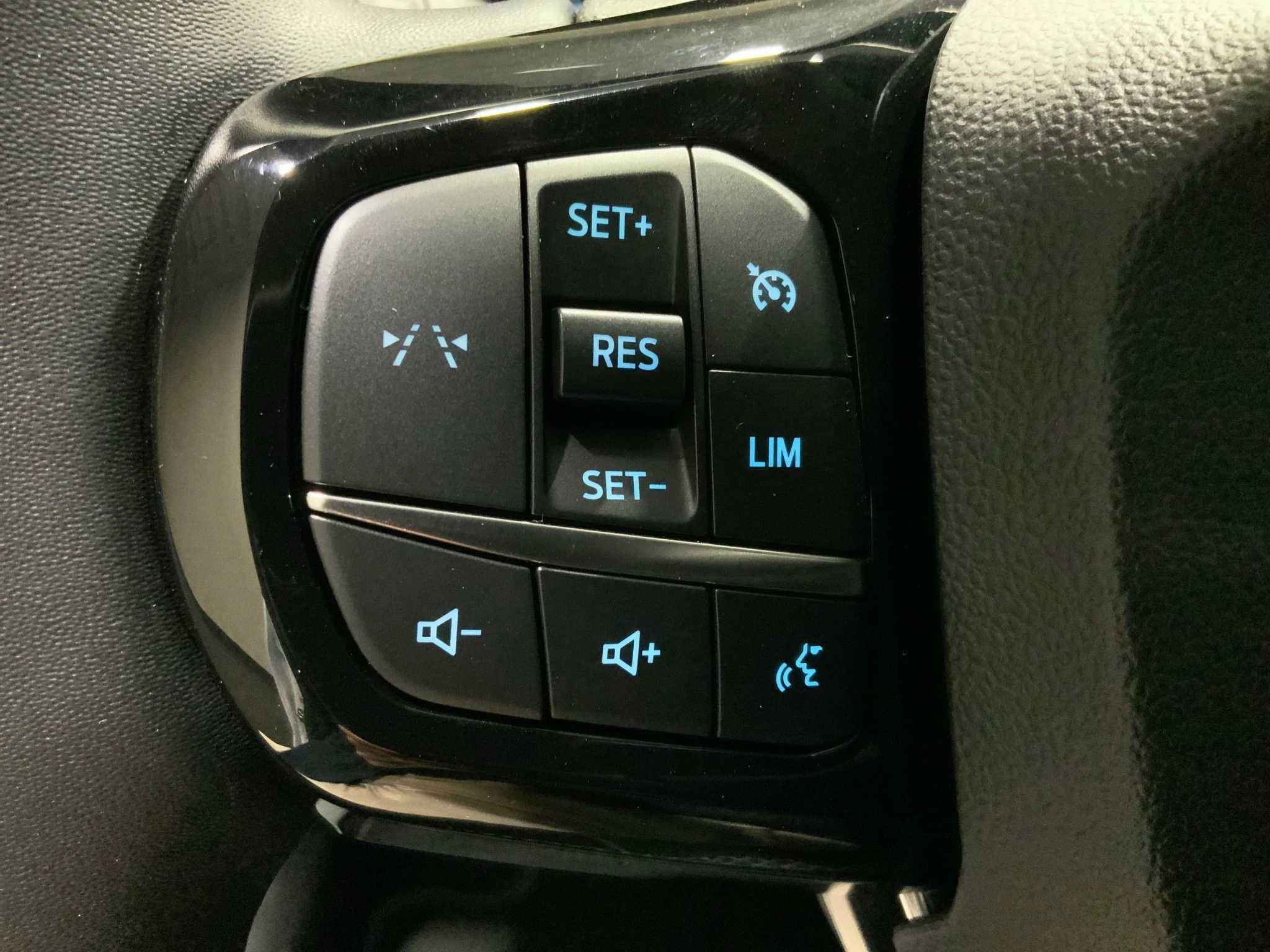 Ford Puma Titanium*KAM*NAVI*TEMP*WINTER-PKT.*LED
