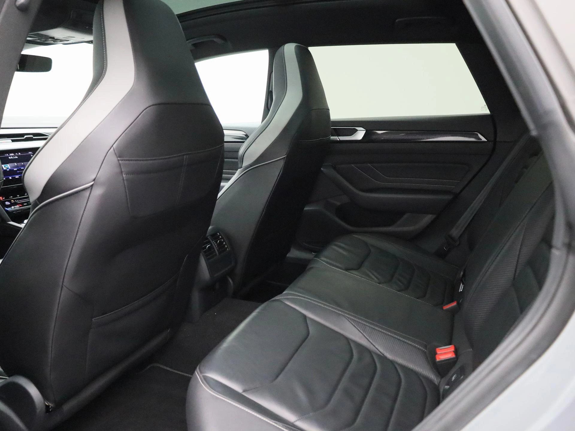 Volkswagen-Arteon-image-9