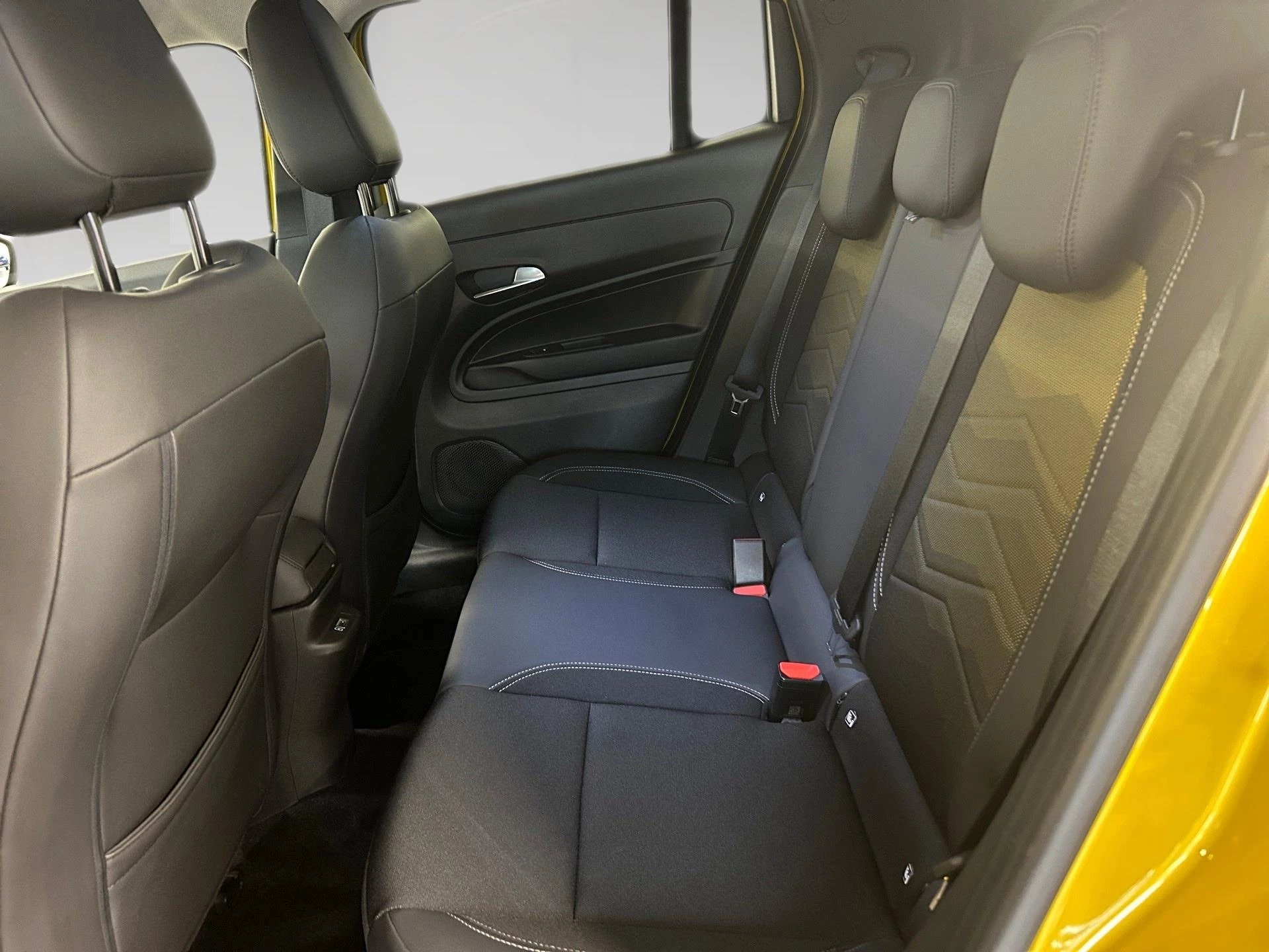 Jeep-Avenger-image-17