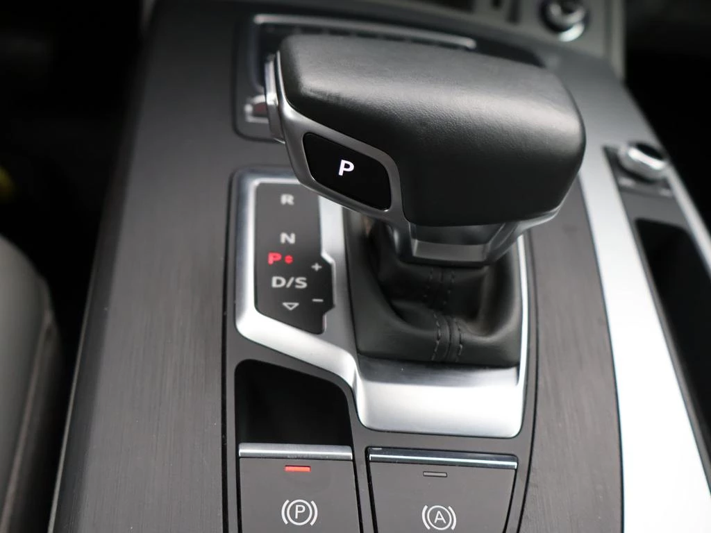 Audi Q5 Audi Q5 Business Edition 35TDI 163PK *AUTOMAAT*GRIJS LEDER*CRUISE*CAMERA*VIRTUAL COCKPIT*PDC*NAVI*...*