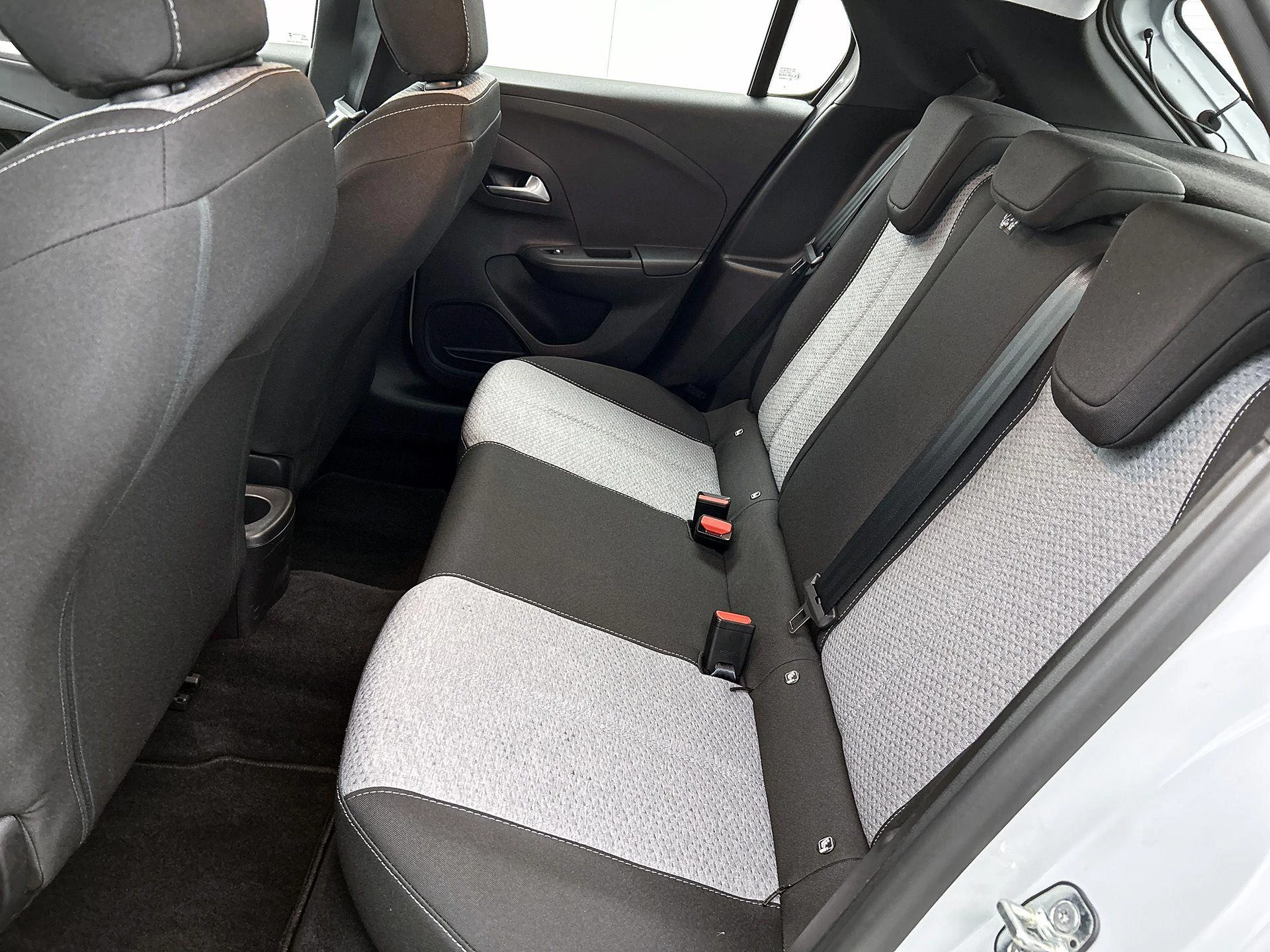 Opel-Corsa-image-25