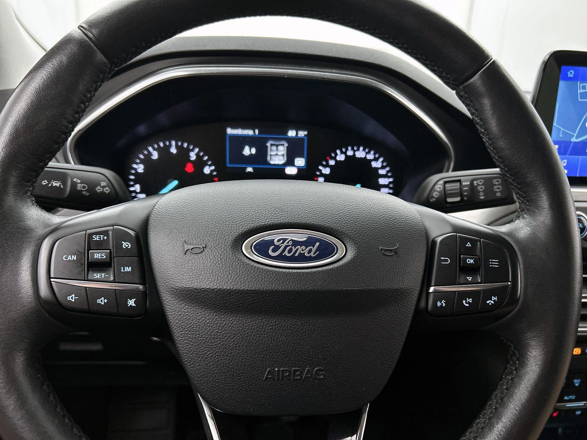 Ford-Focus-image-33