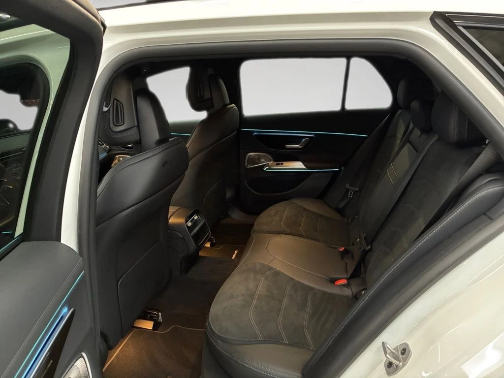 Mercedes-Benz-E-Klasse 200-image-9