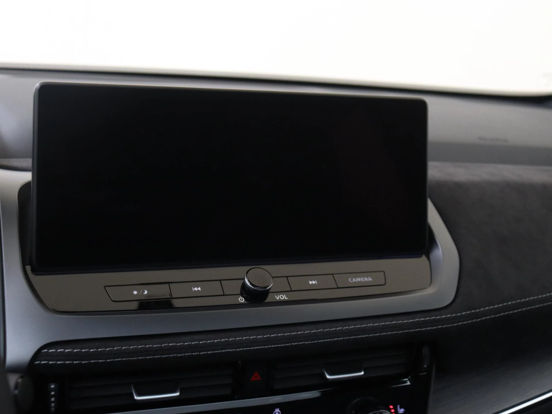 Nissan-QASHQAI-image-15