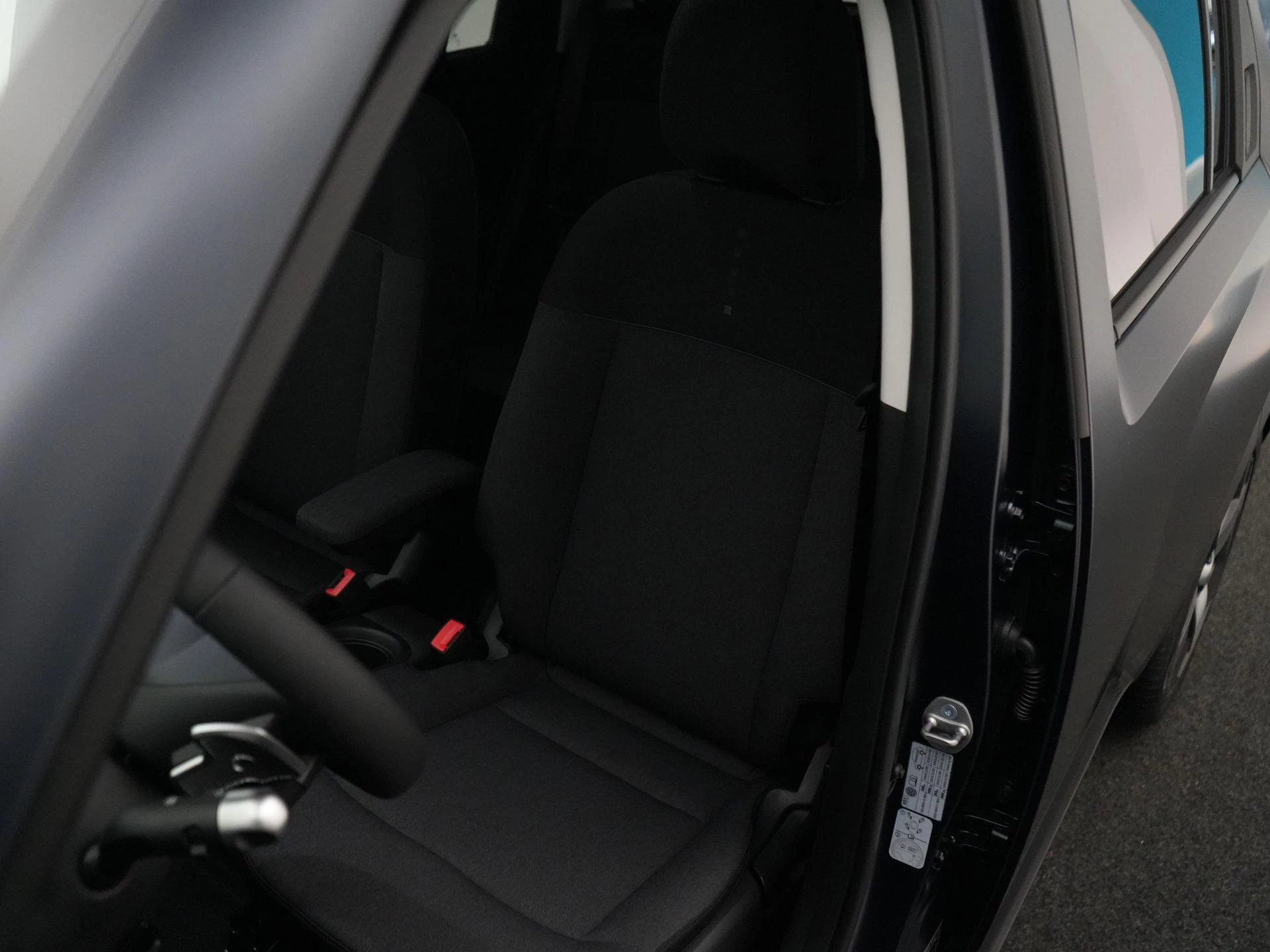 Hyundai-Inster-image-6