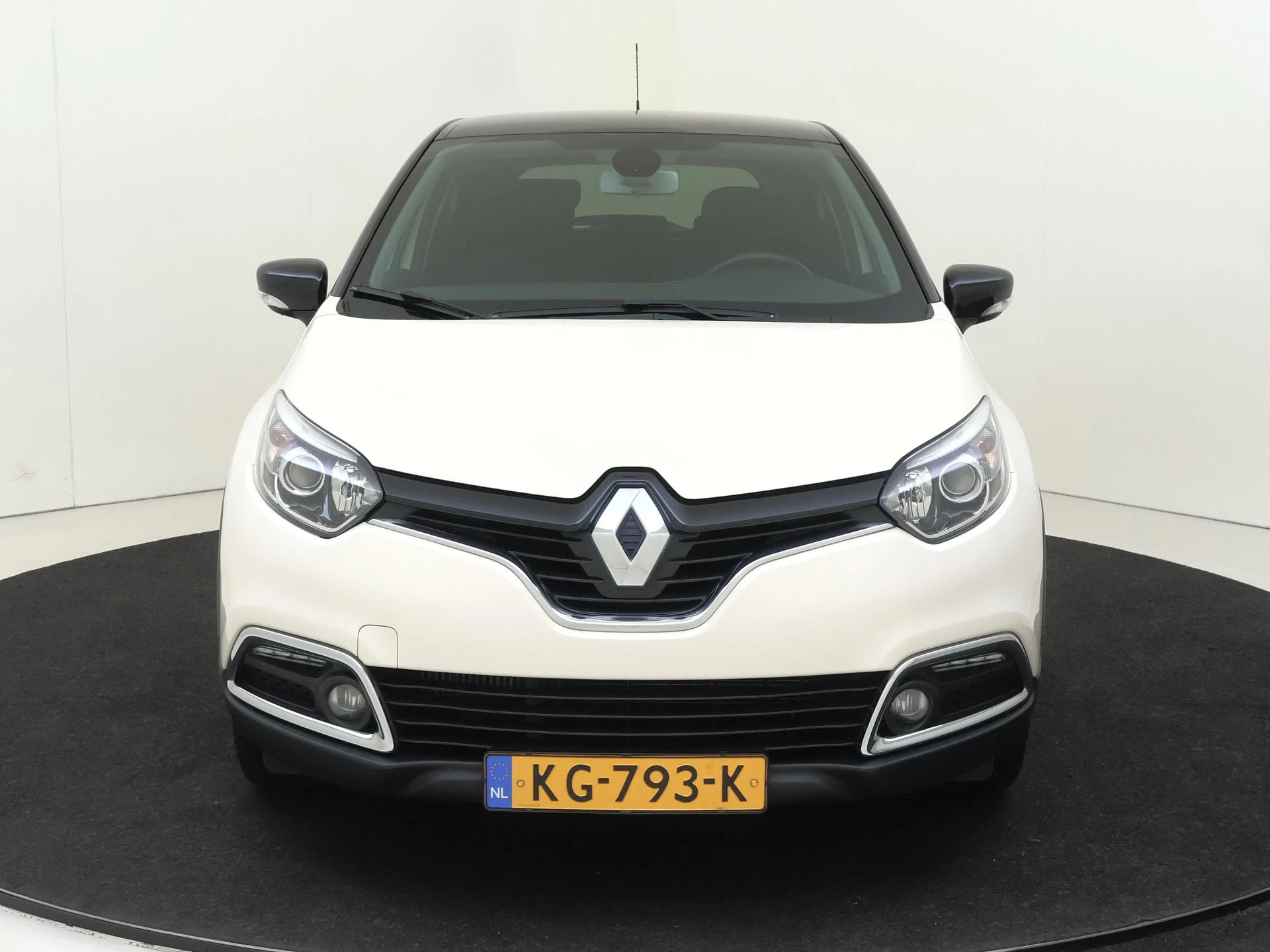 Renault-Captur-image-5