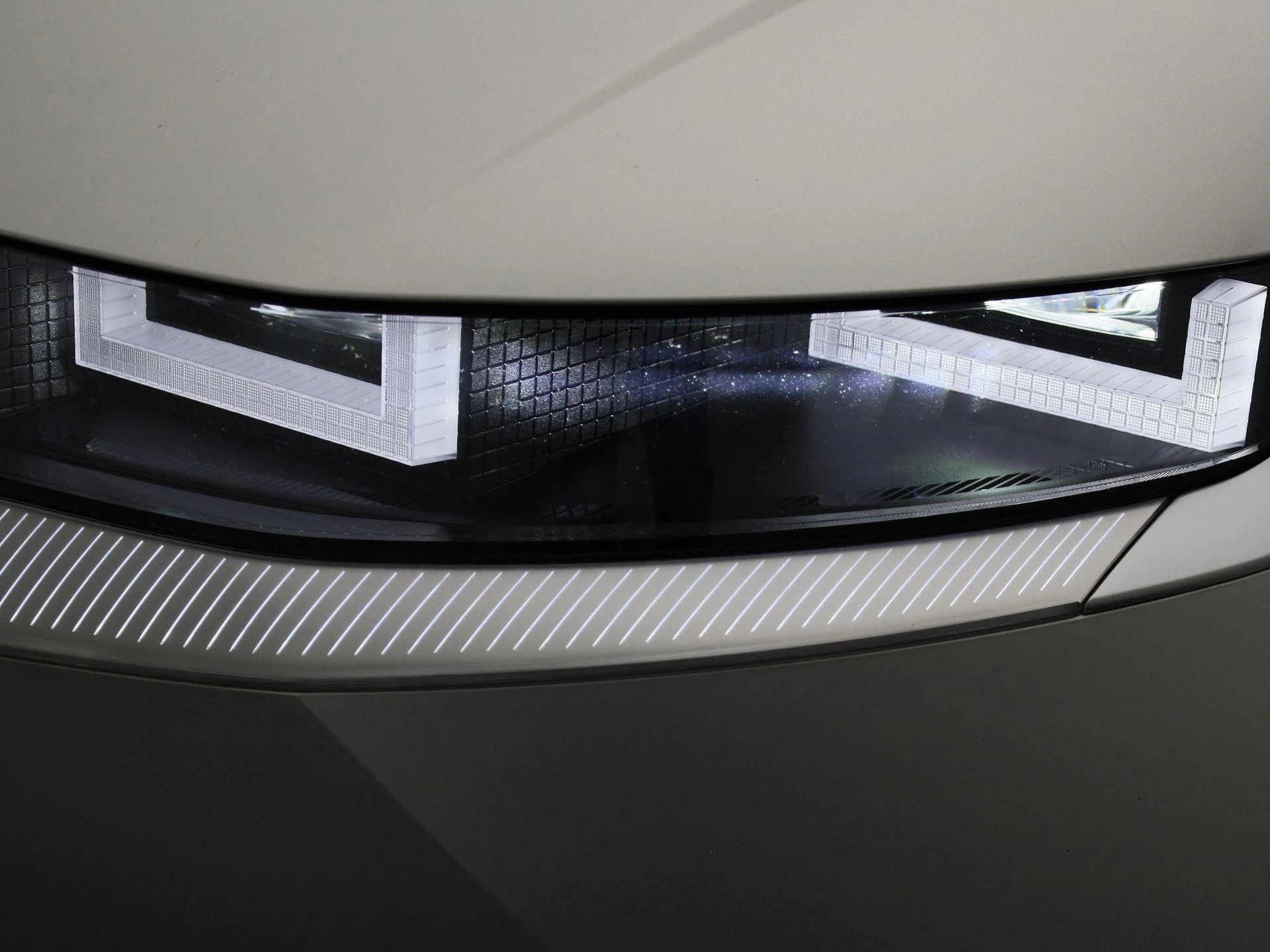 Hyundai-IONIQ 5-image-14