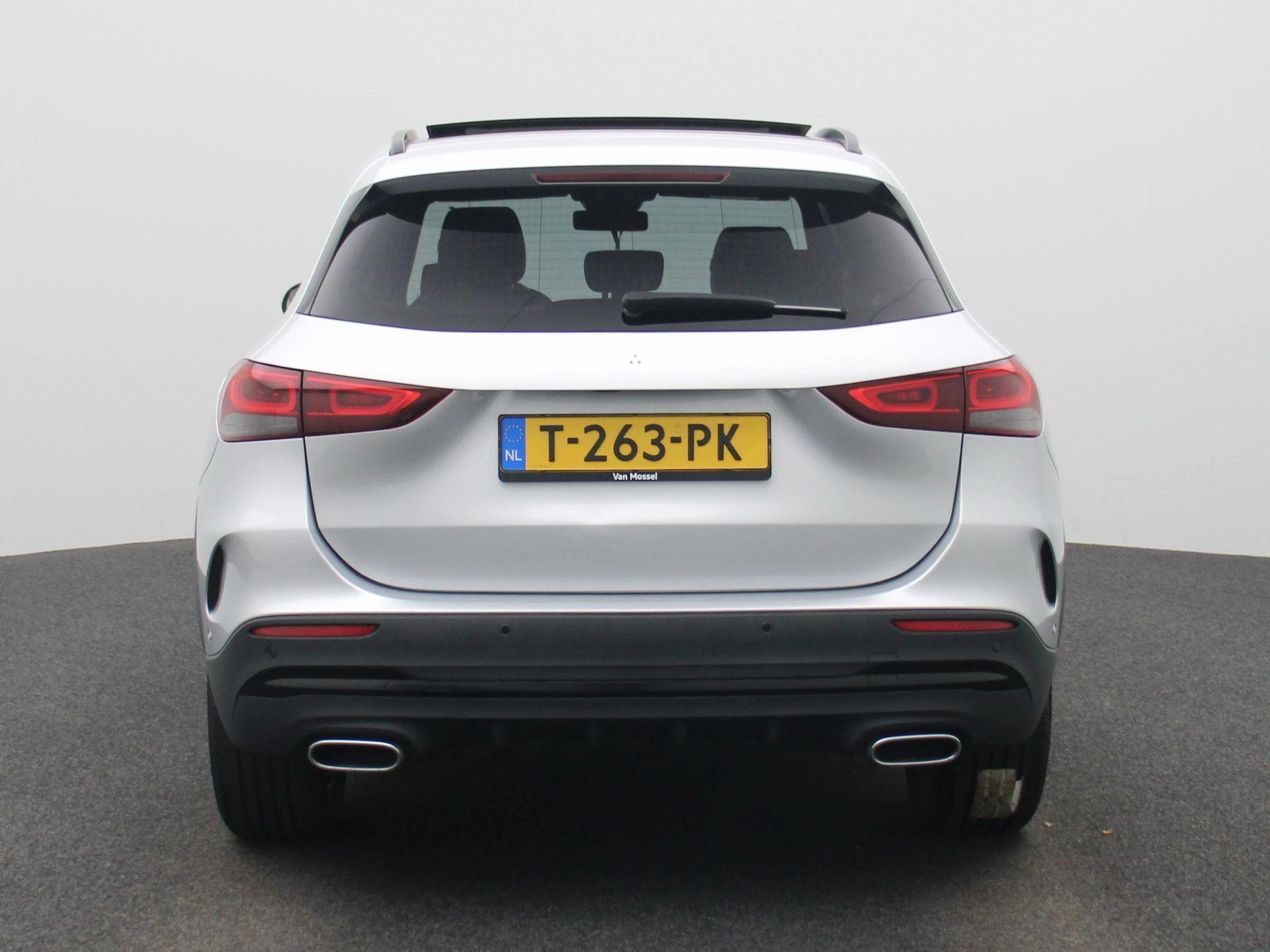 Mercedes-Benz GLA 250 e AMG Line