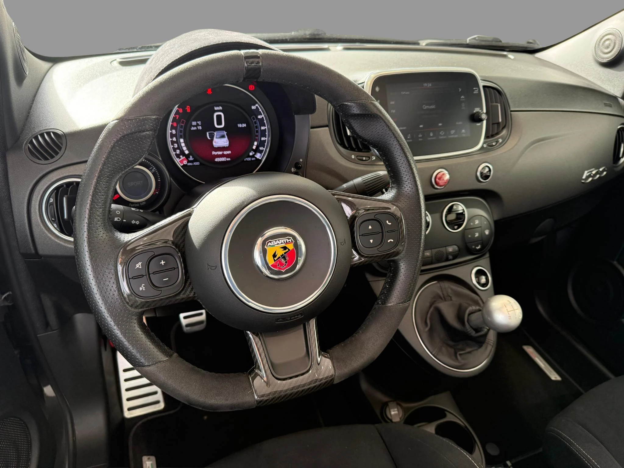 Abarth 500C 1.4 T-Jet 595 132kW Competizione