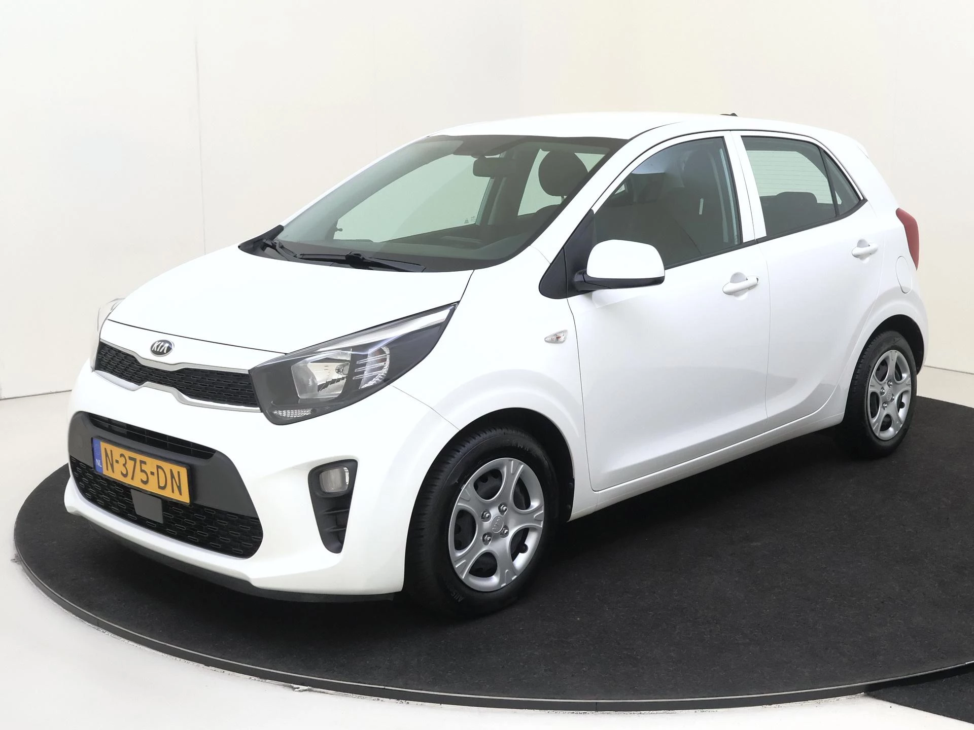 Kia-Picanto-image-0