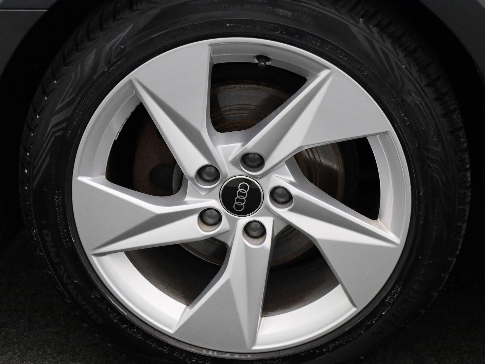 Audi A3 Sportback 30 TFSI S edition 110 PK