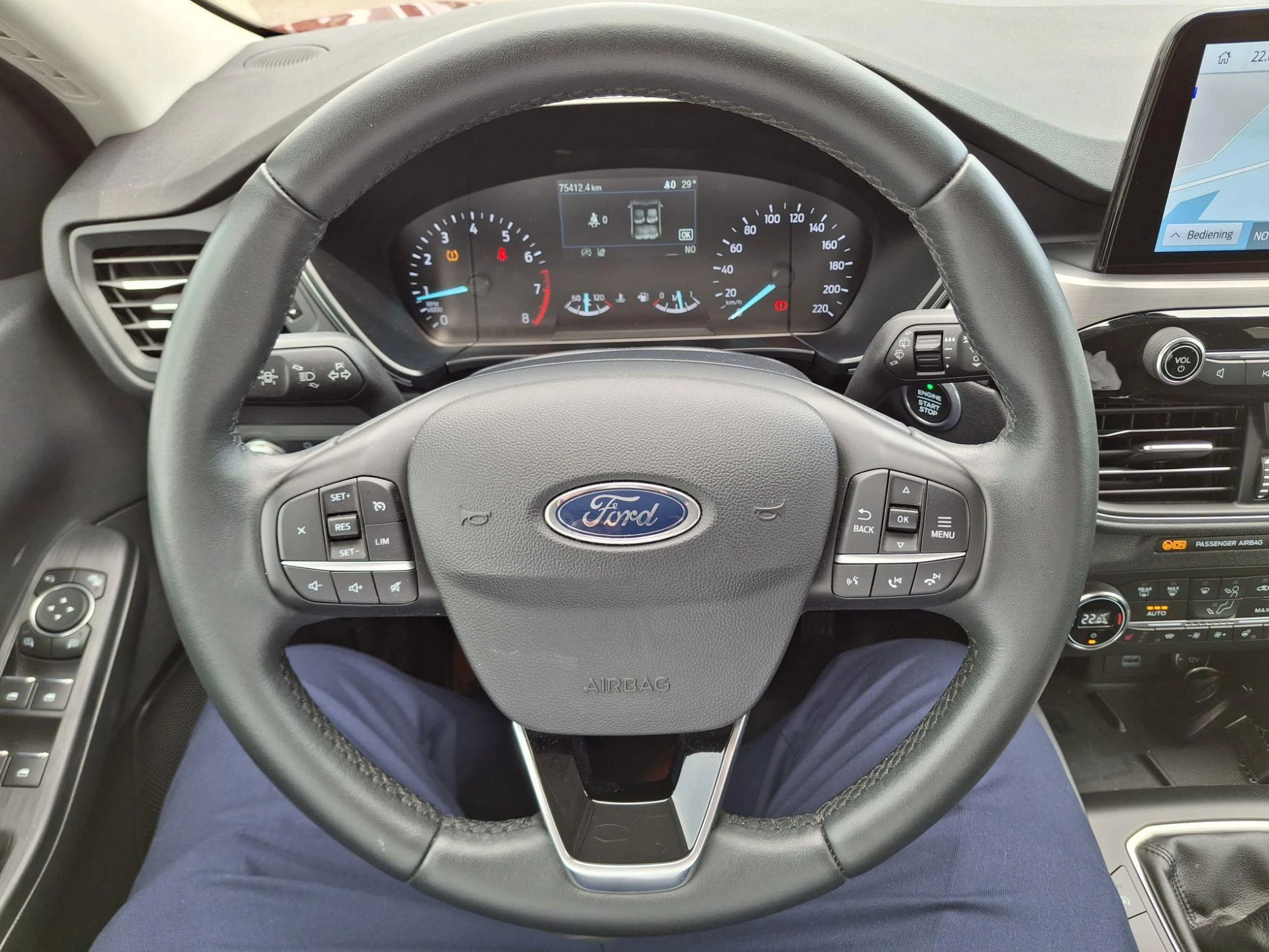 Ford-Kuga-image-14