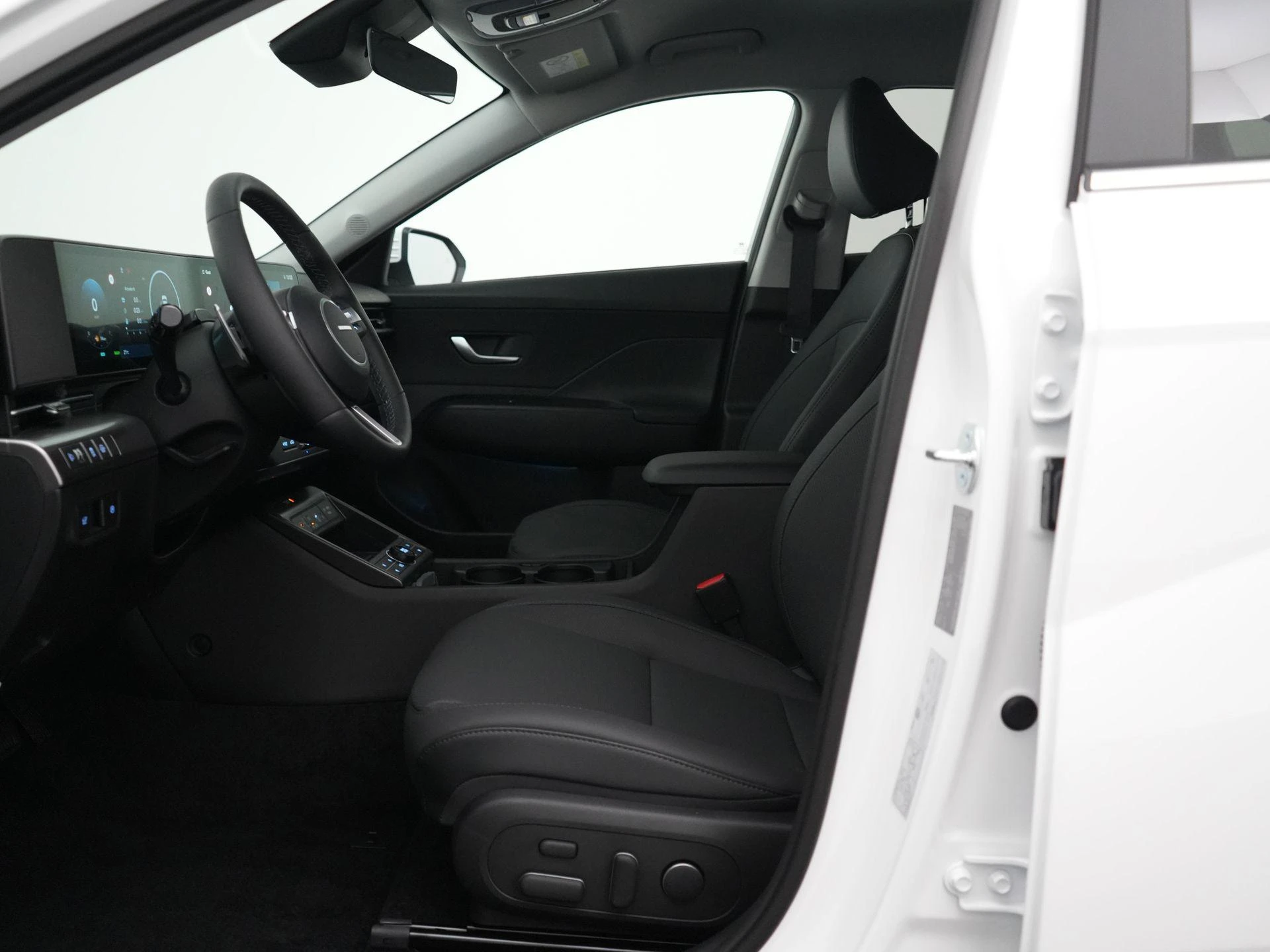 Hyundai-Kona-image-39