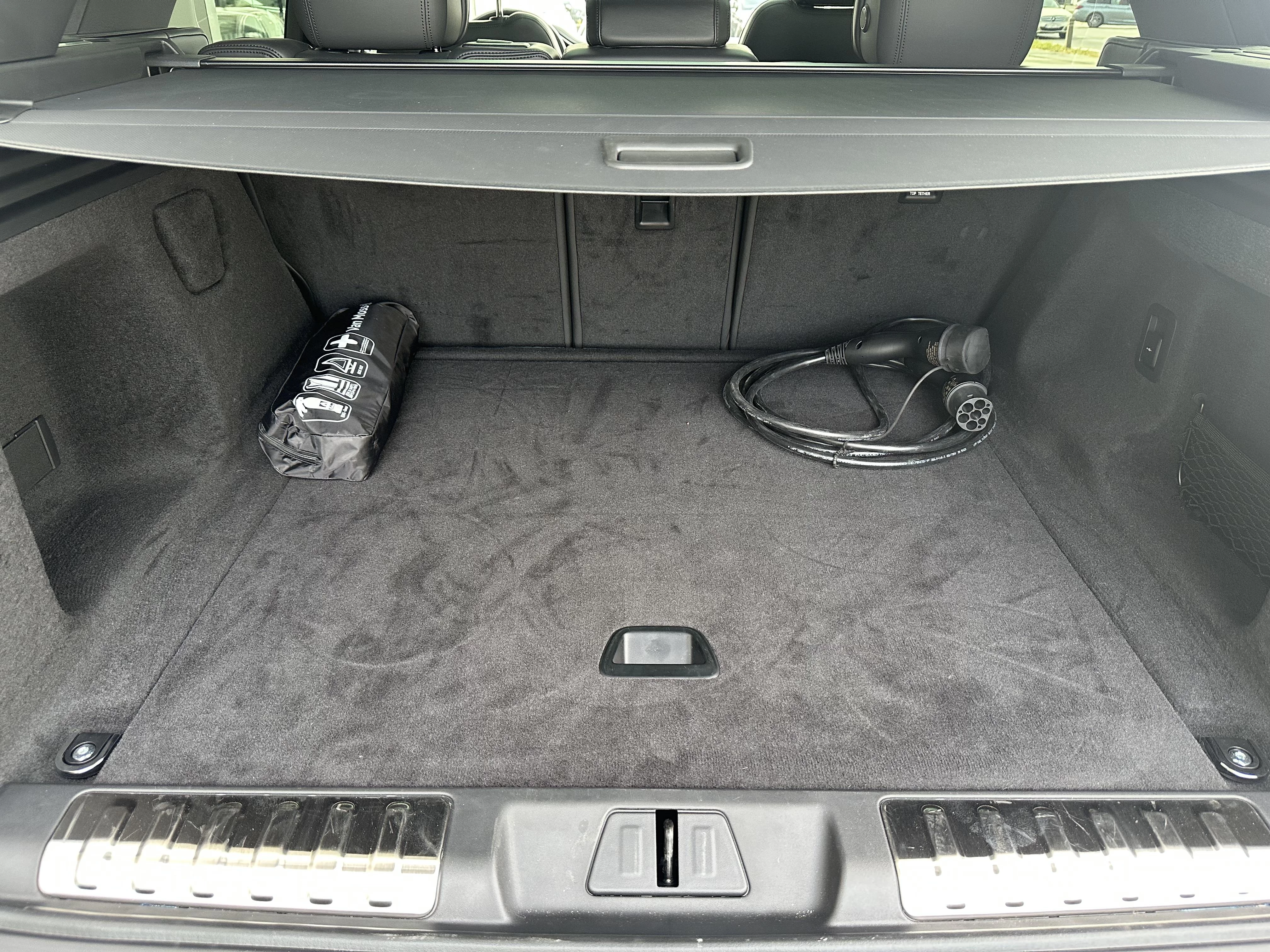 Land Rover-Range Rover Sport-image-35