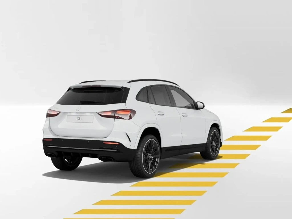 Mercedes-Benz-GLA 200-image-6