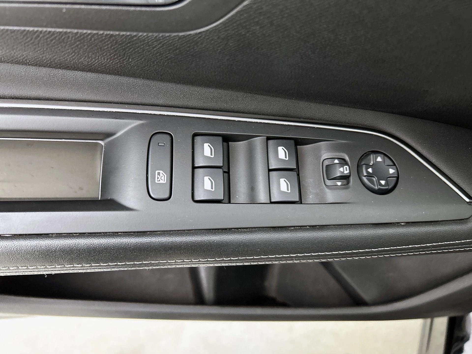 Peugeot 3008 1.2 PureTech Crossway