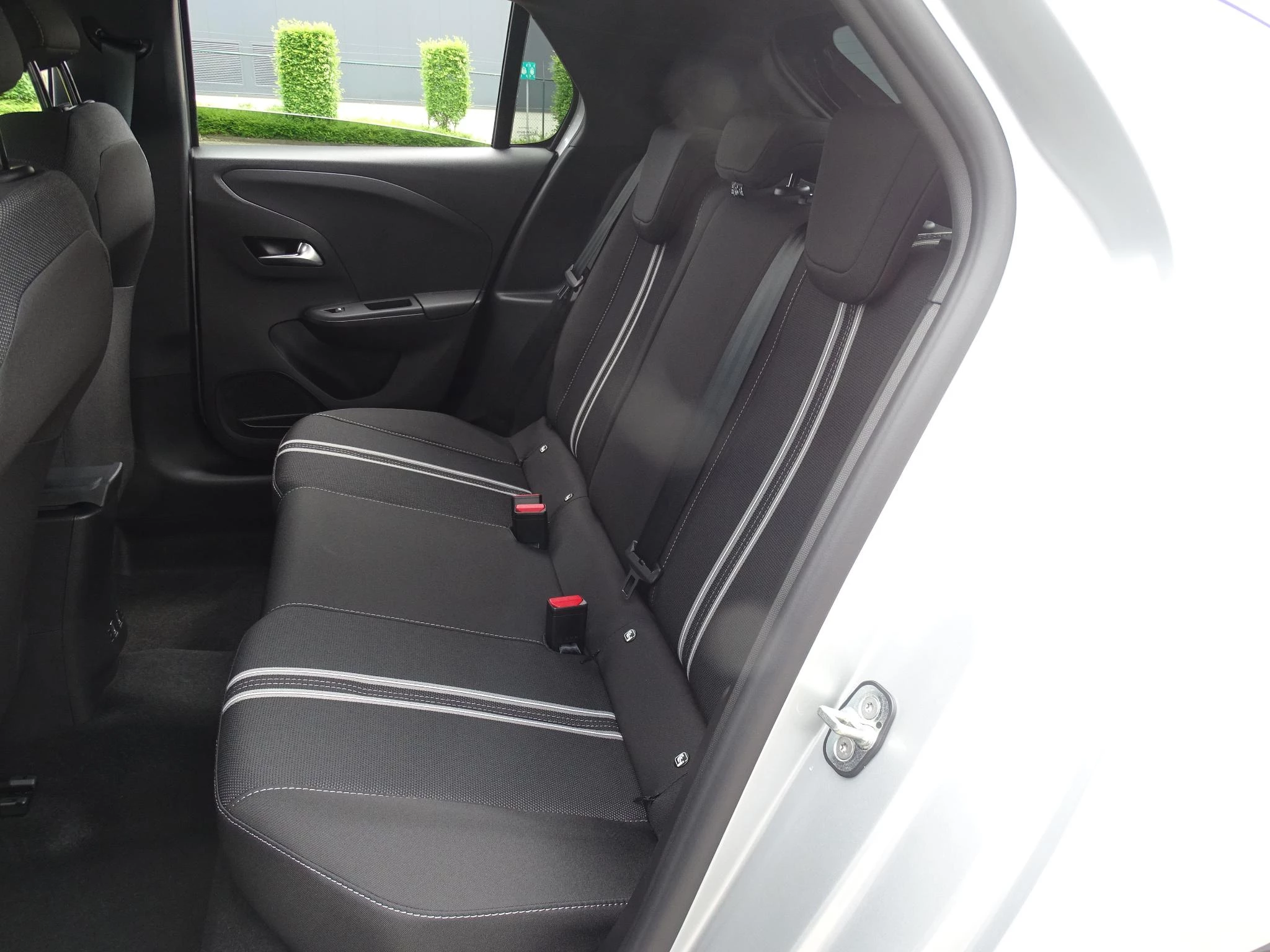 Opel-Corsa-image-17