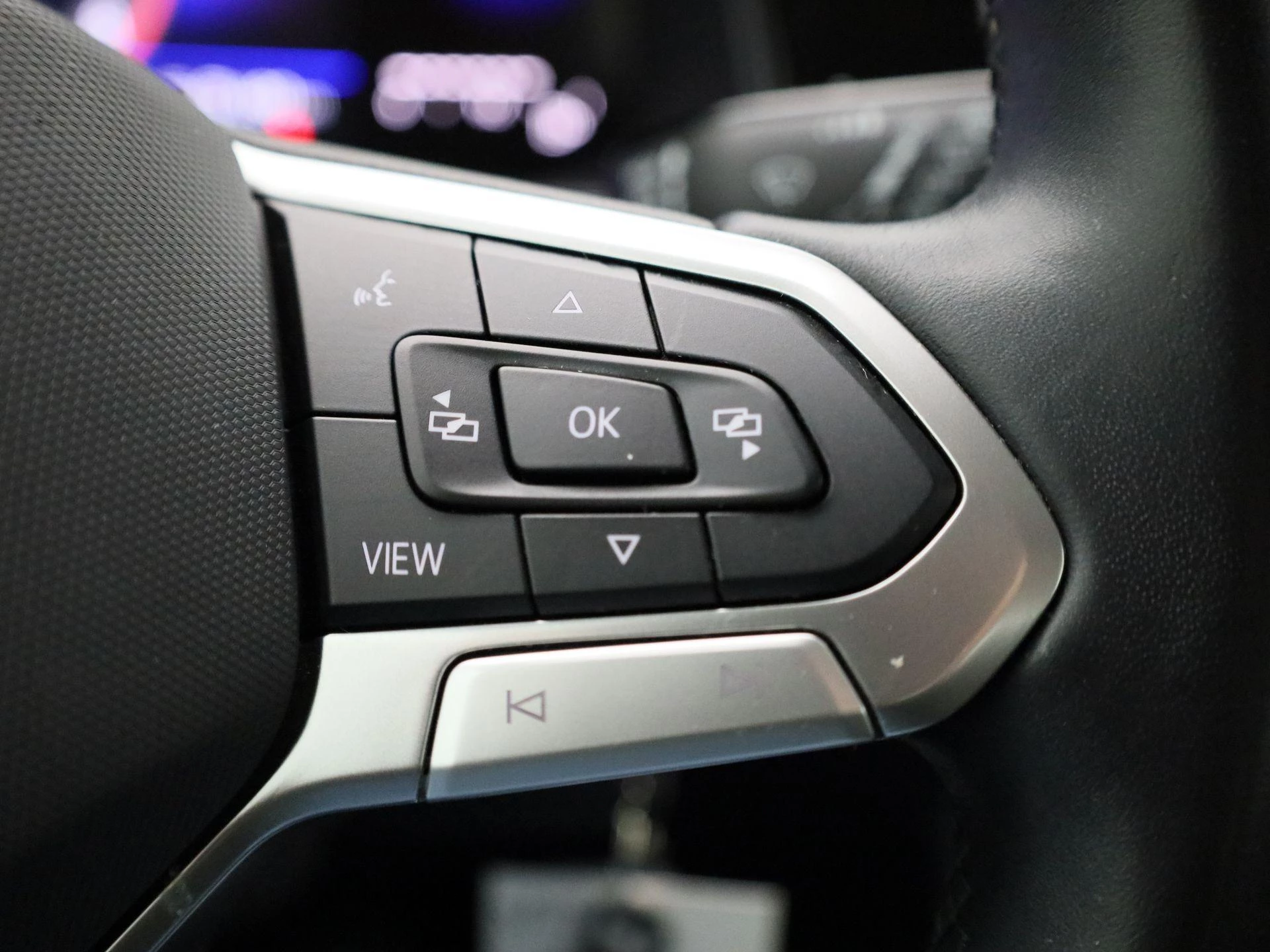 Volkswagen-Polo-image-16