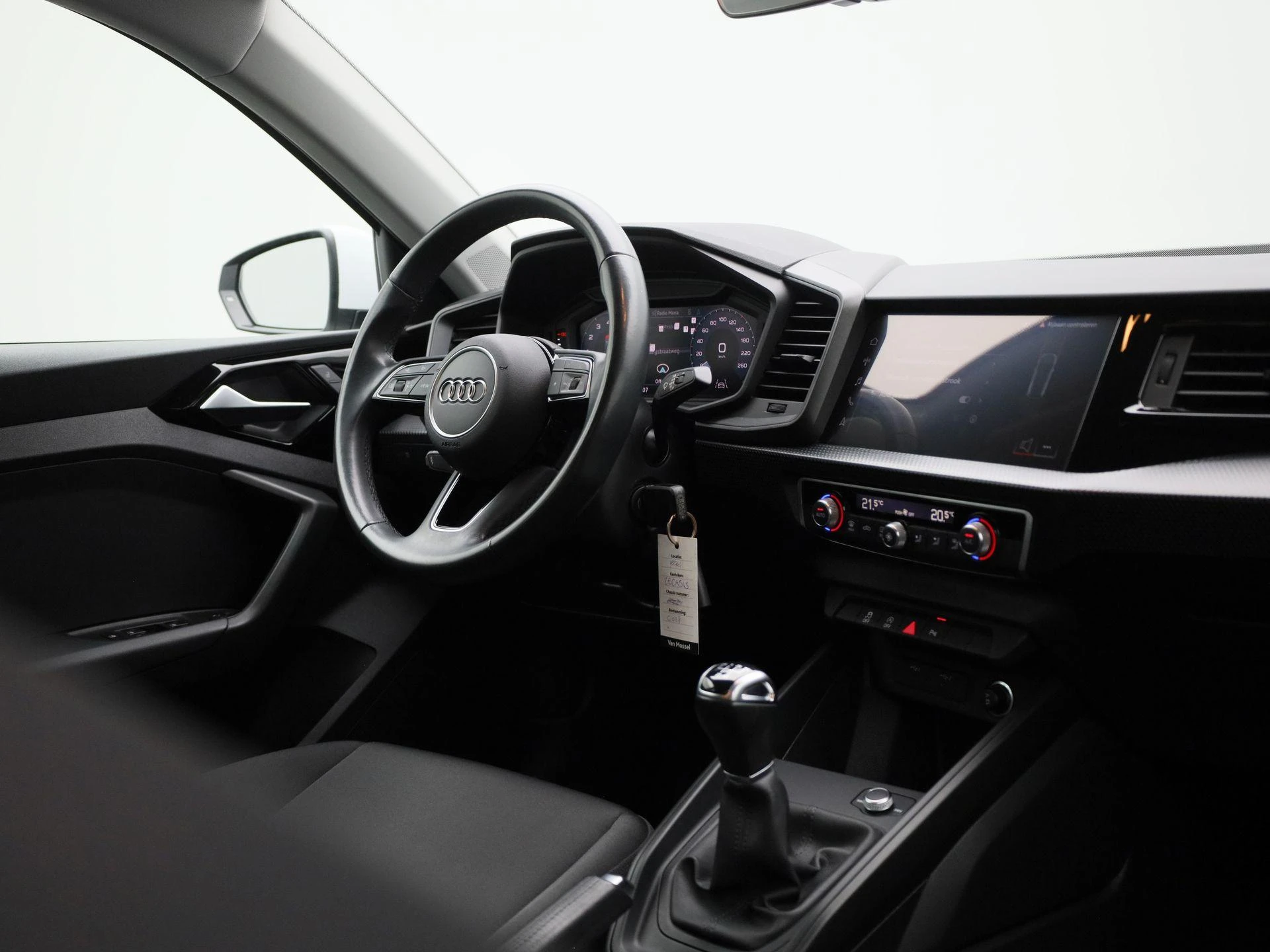 Audi-A1 Sportback-image-32