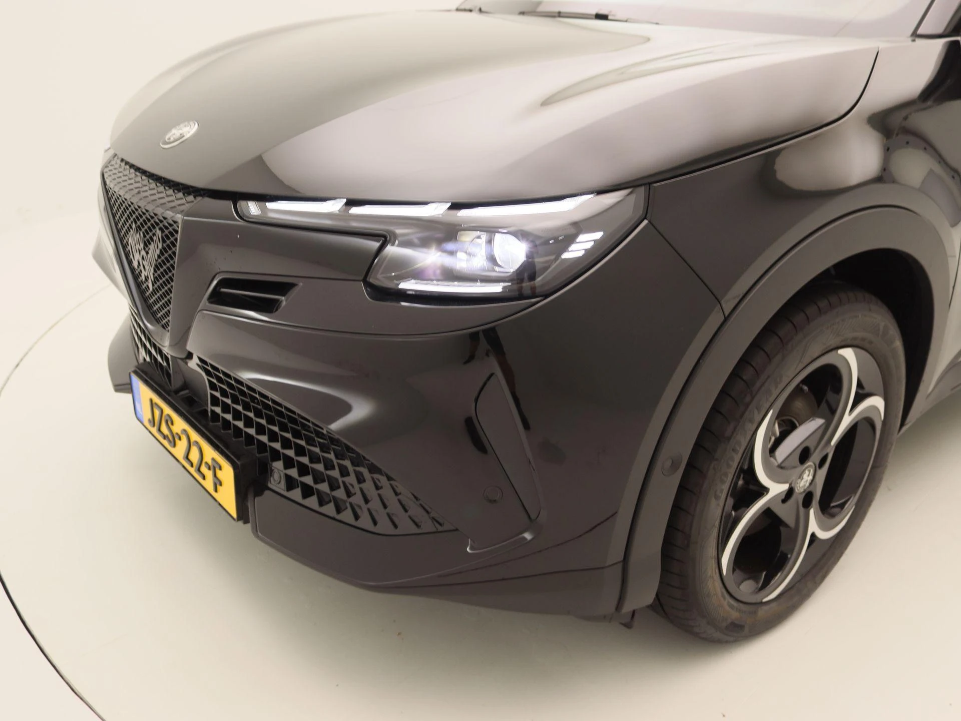 Alfa Romeo Junior Elettrica 54 kWh