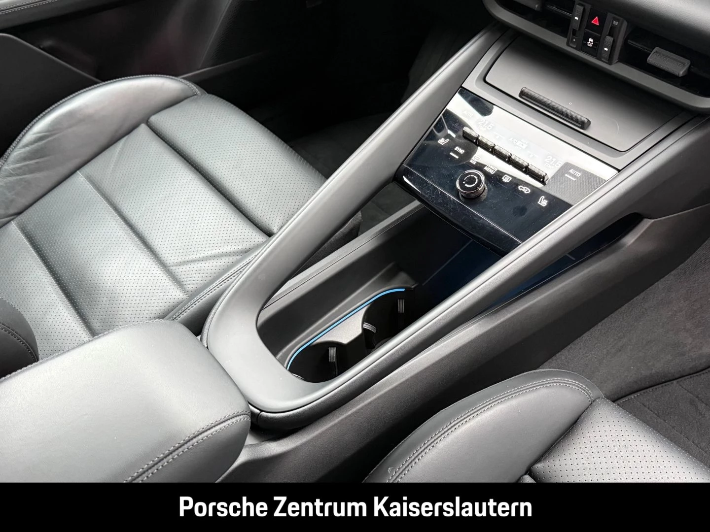 Porsche Macan Turbo 22-Zoll Rückfahrkamera LED-Matrix turbo