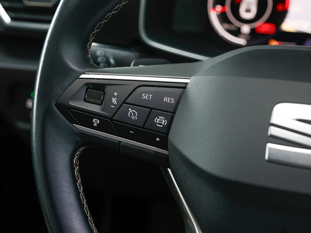 SEAT-Leon-image-15