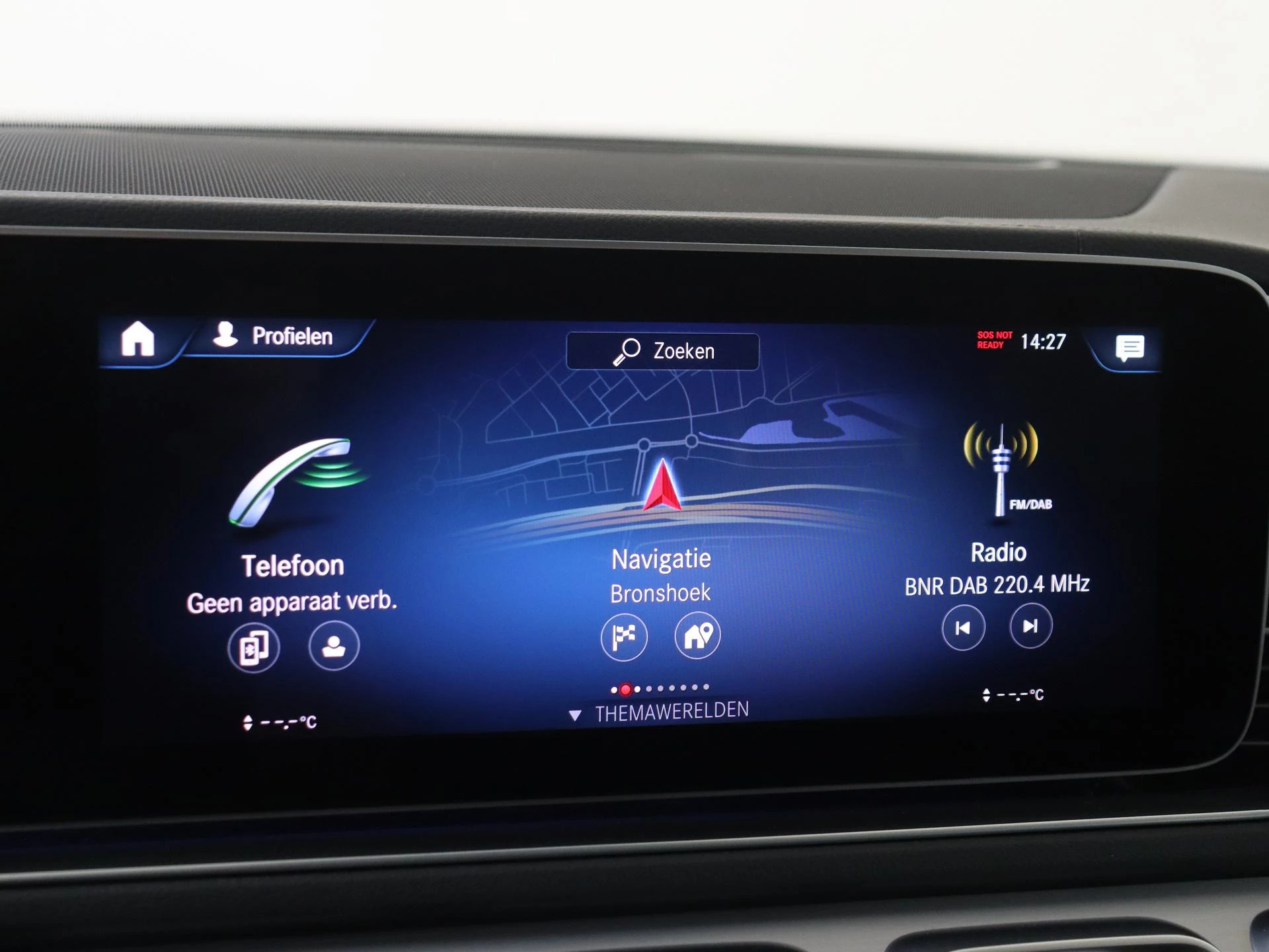 Mercedes-Benz-GLE-image-15