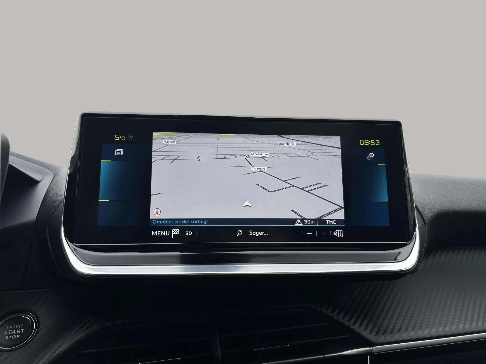 Peugeot-e-208-image-15