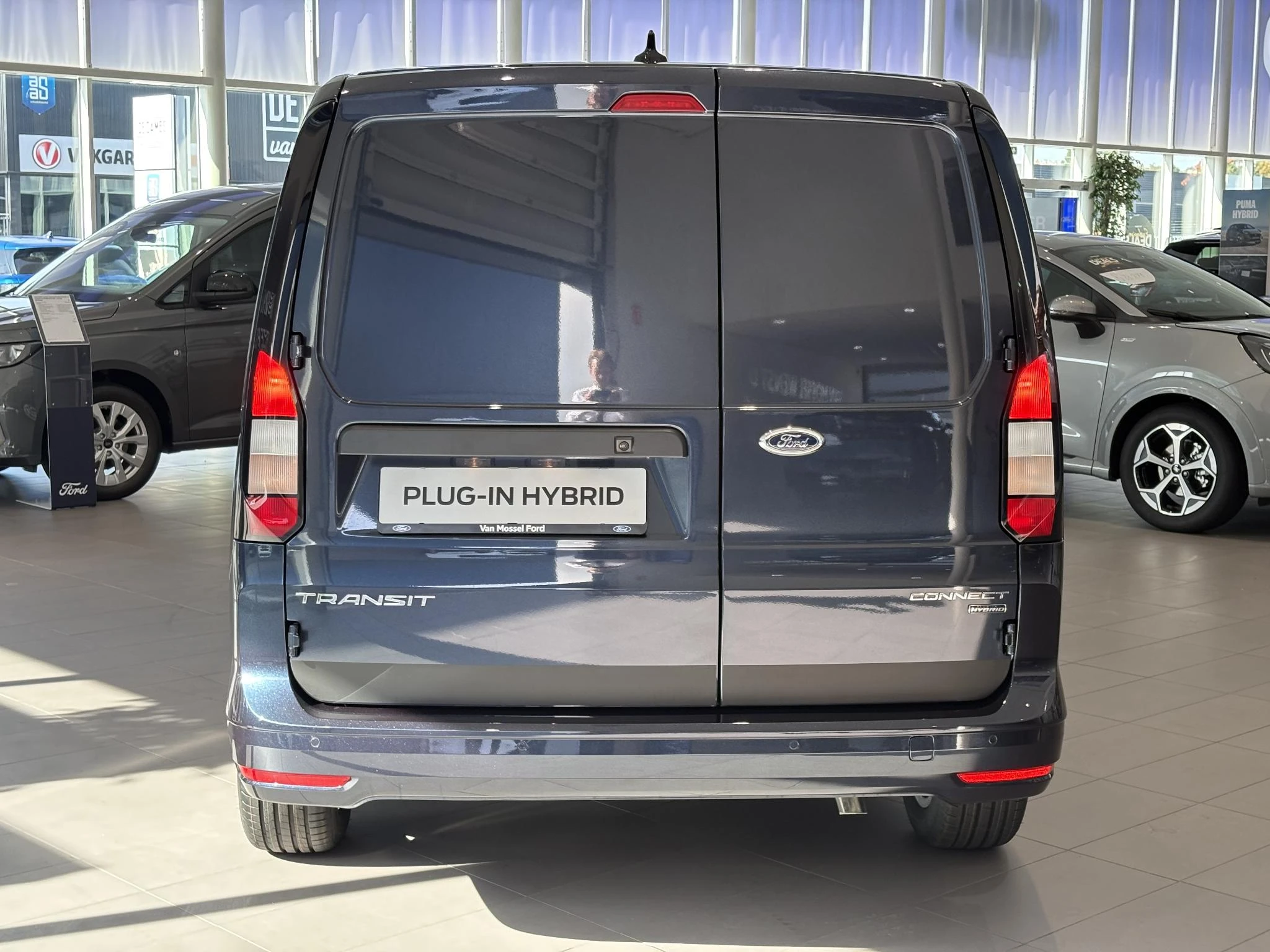 Ford-Transit Connect-image-5
