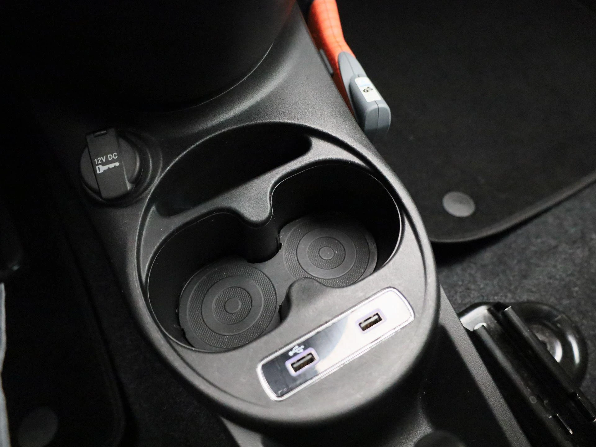 Fiat-500C-image-25