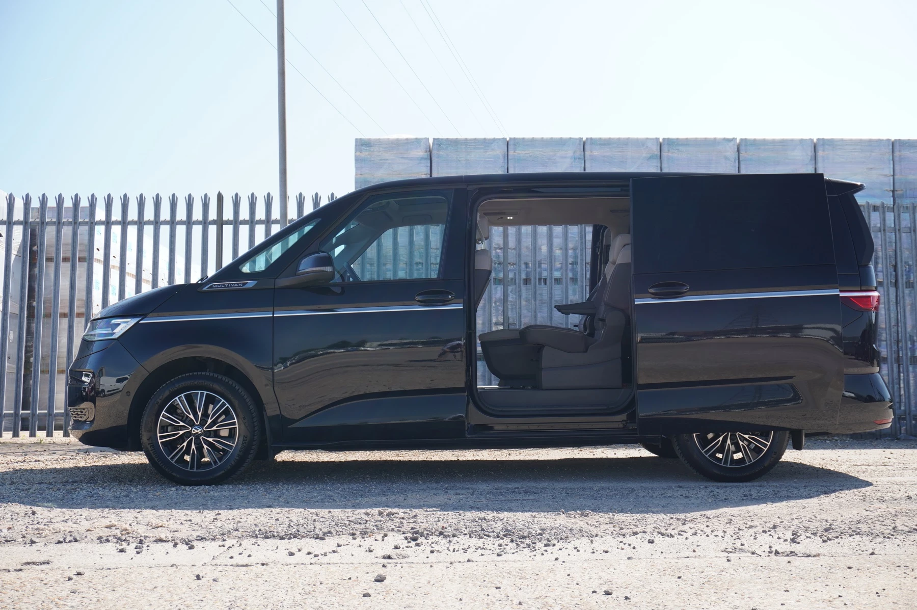 Volkswagen Multivan 2.0 TSI Style 5dr LWB DSG