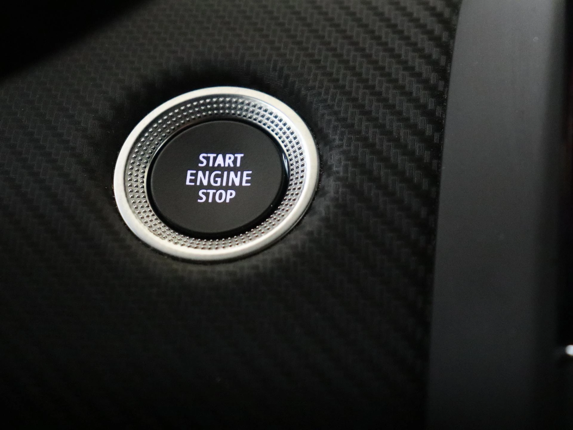Renault-Clio-image-19
