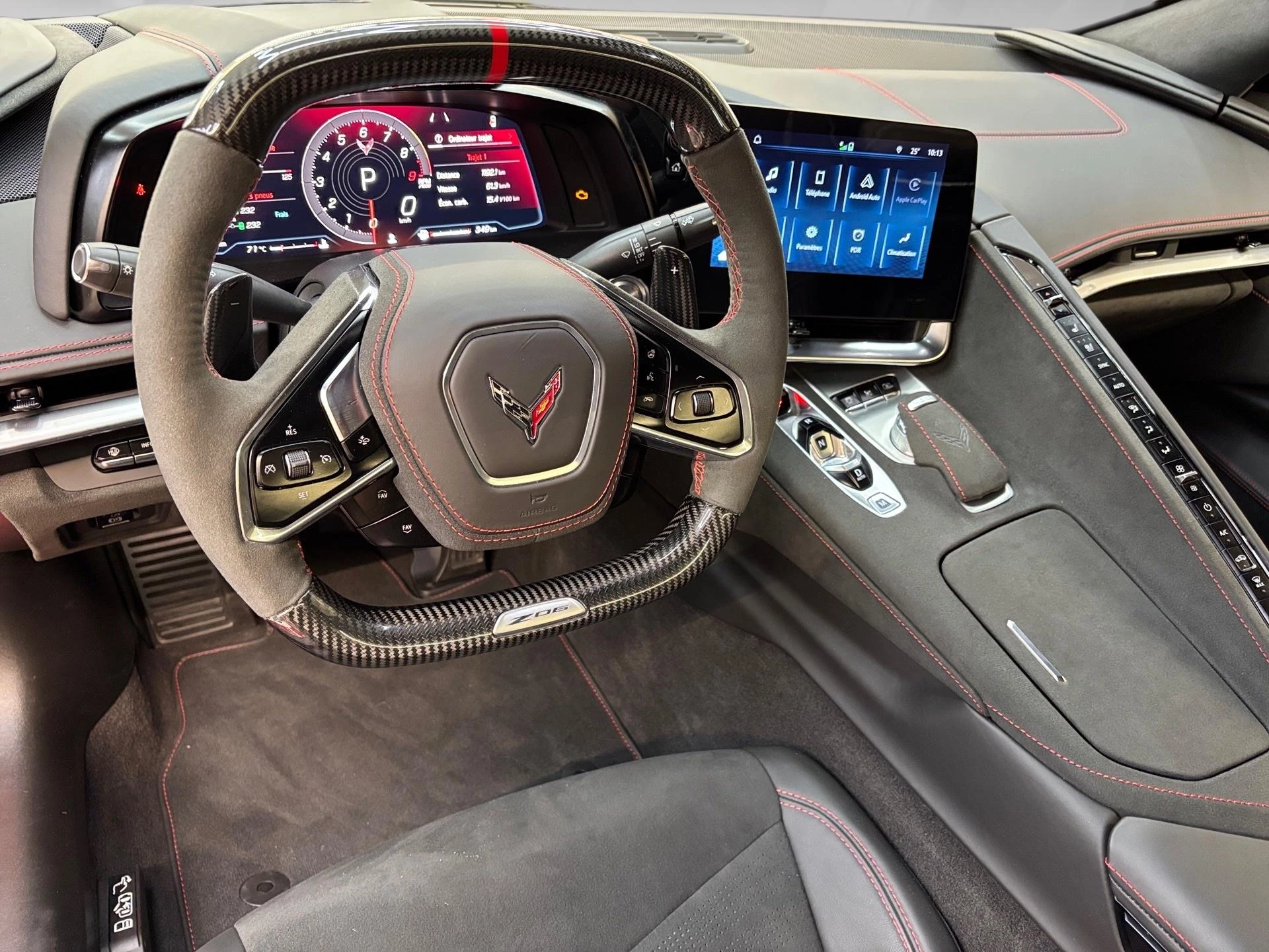 Chevrolet-Corvette-image-13