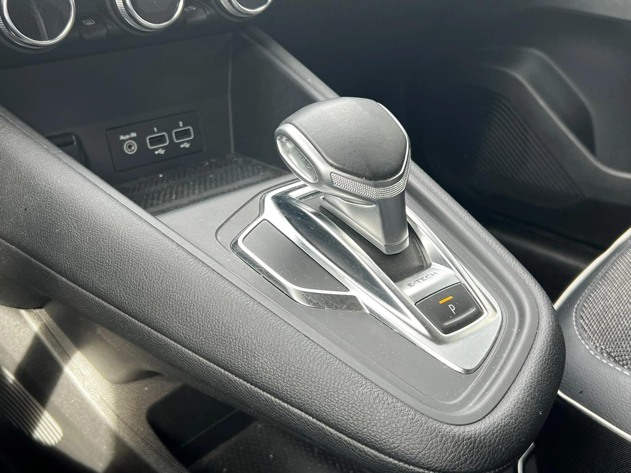Renault-Captur-image-9