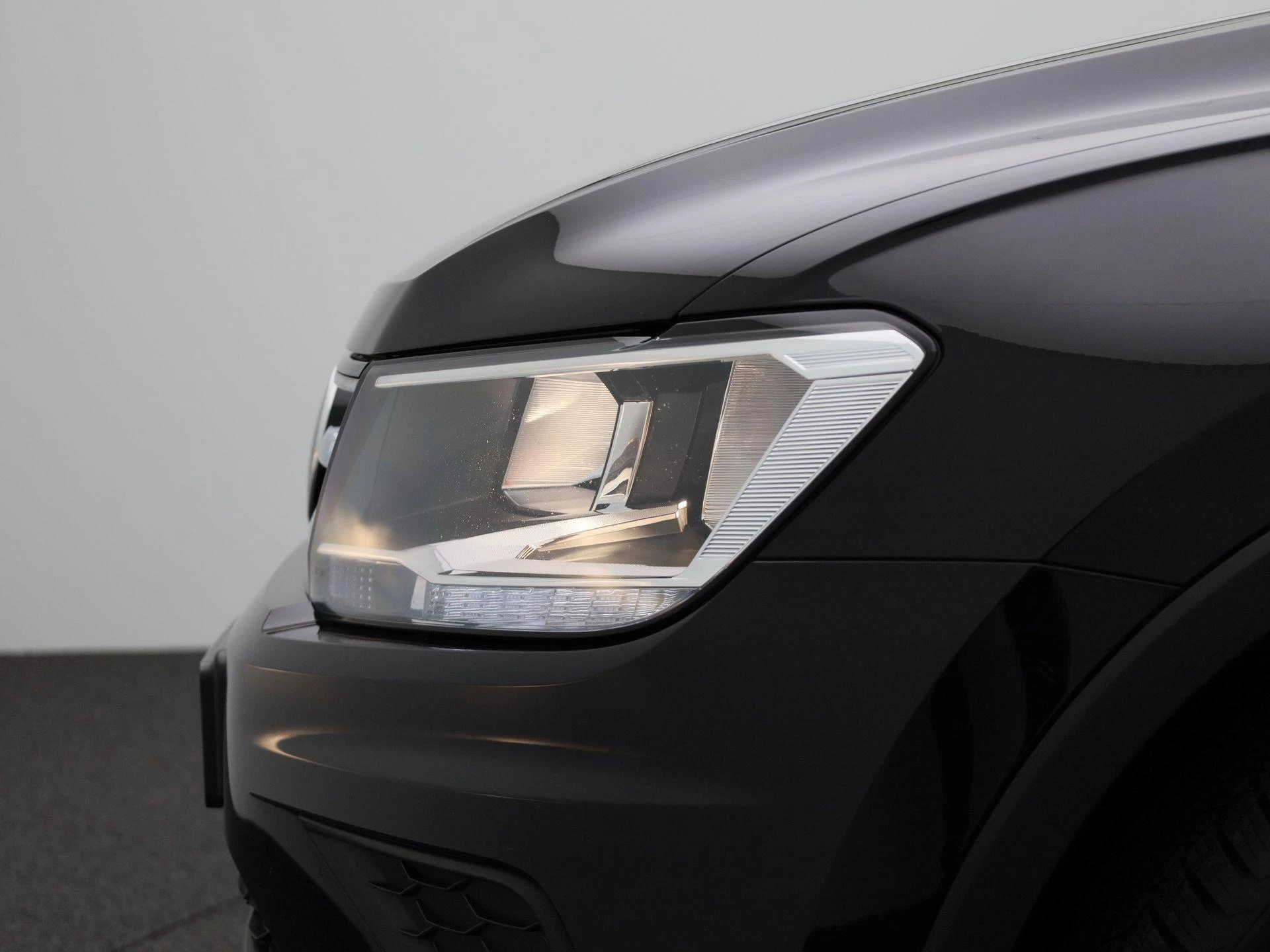 Volkswagen-Tiguan Allspace-image-16