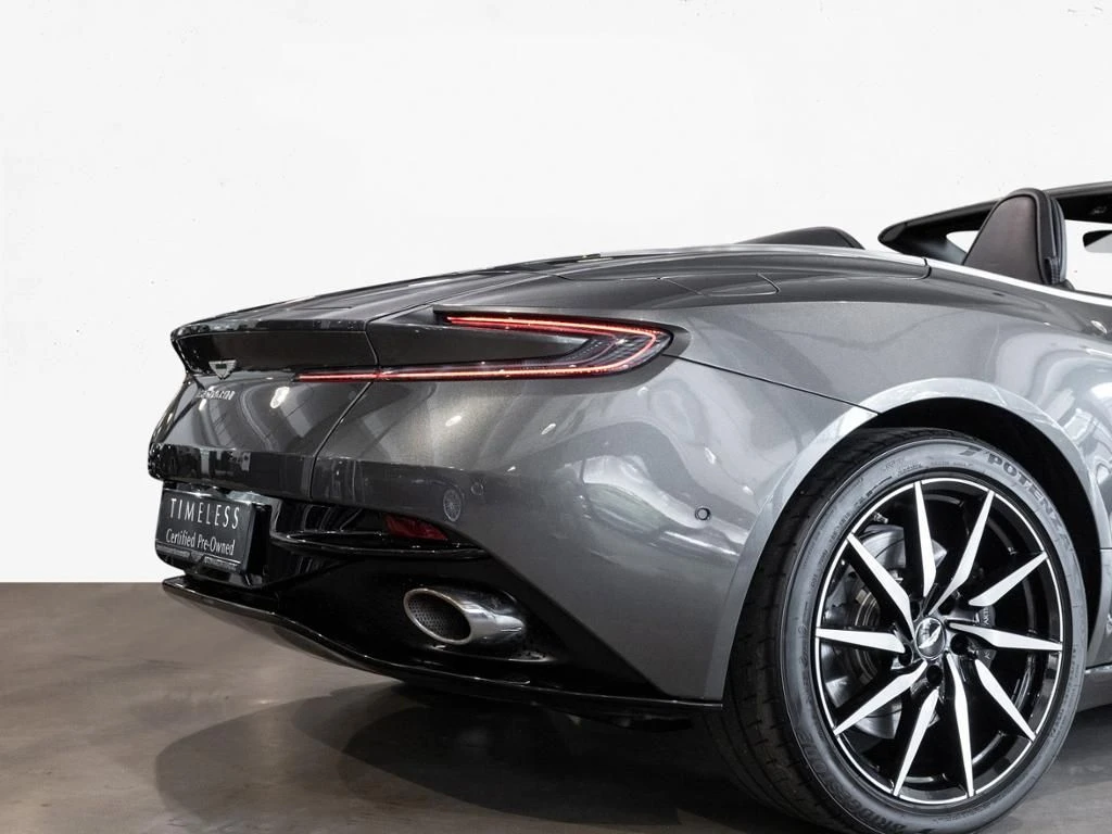 Aston Martin V8 Volante DB11 Aston Martin Hamburg
