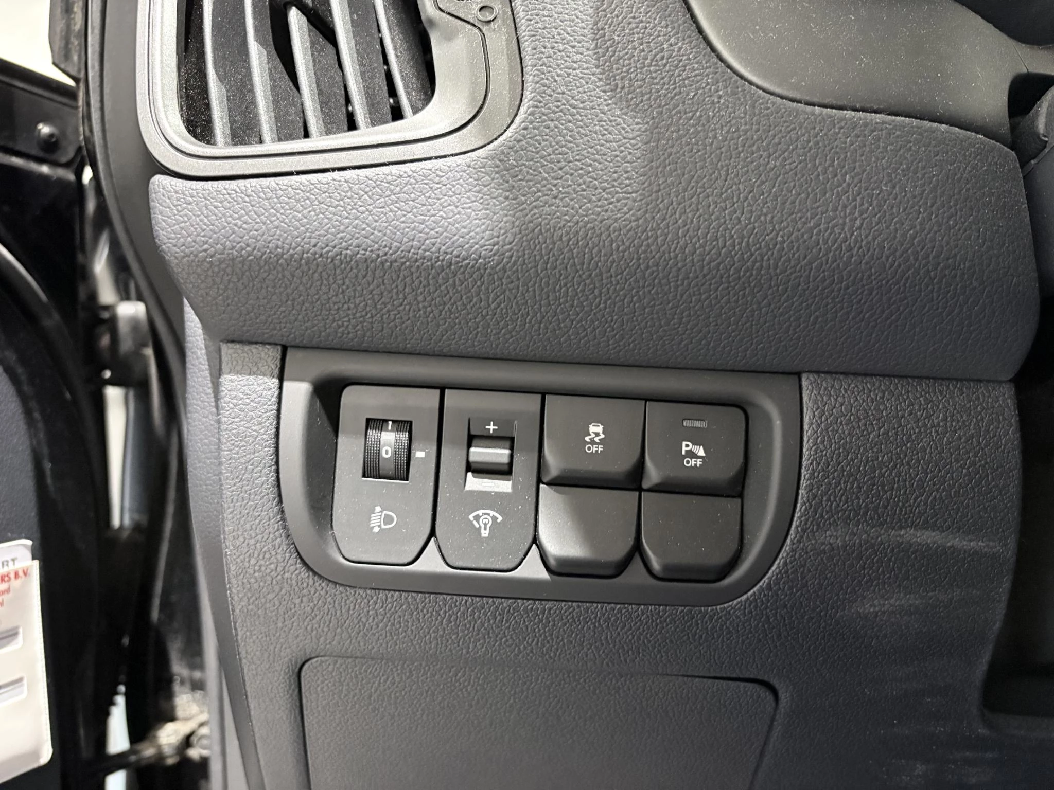 Kia-Rio-image-11