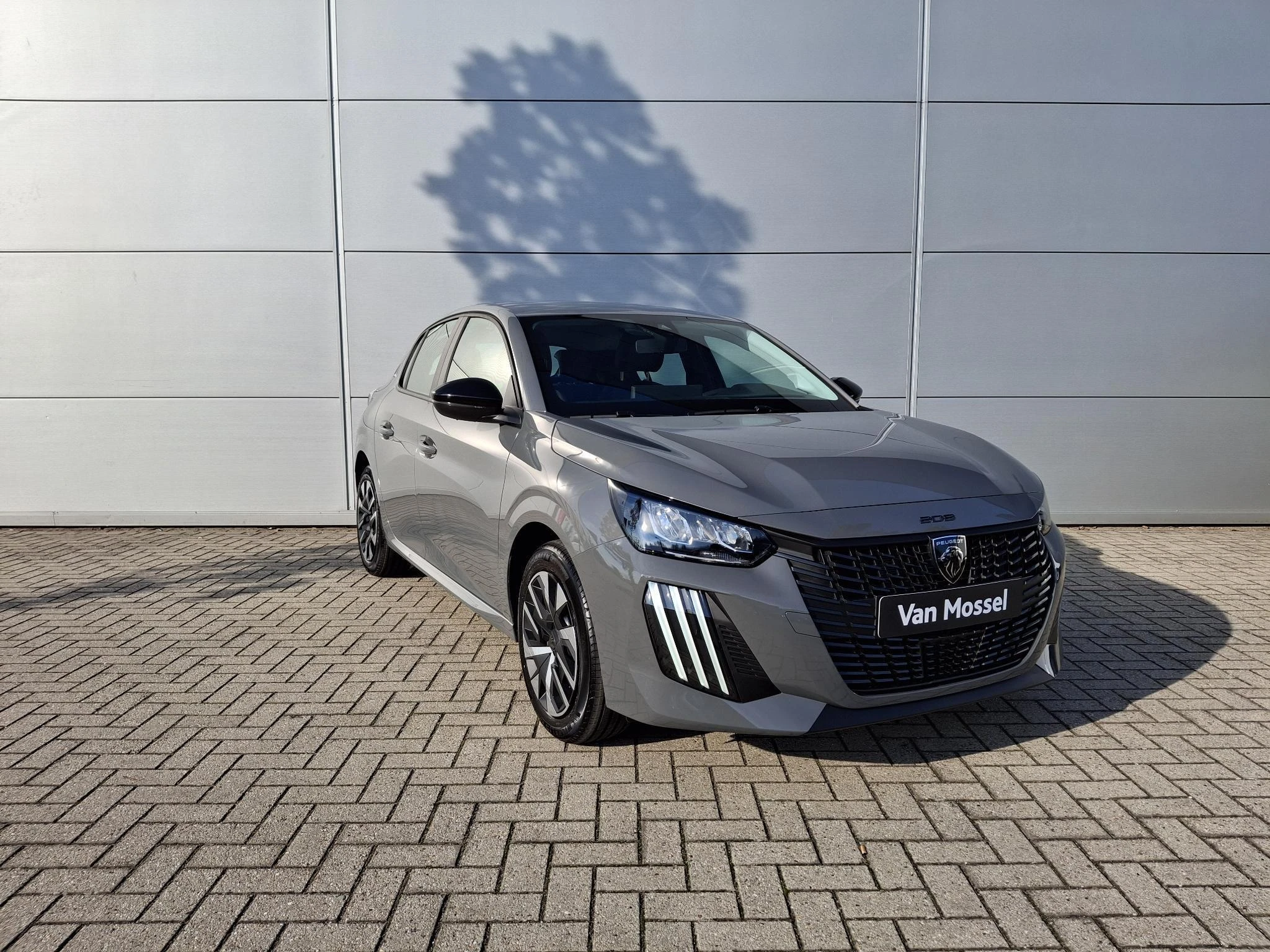 Peugeot-208-image-2