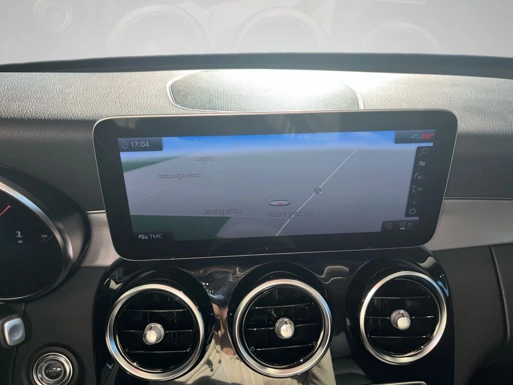 Mercedes-Benz-C-Klasse 200 d-image-7