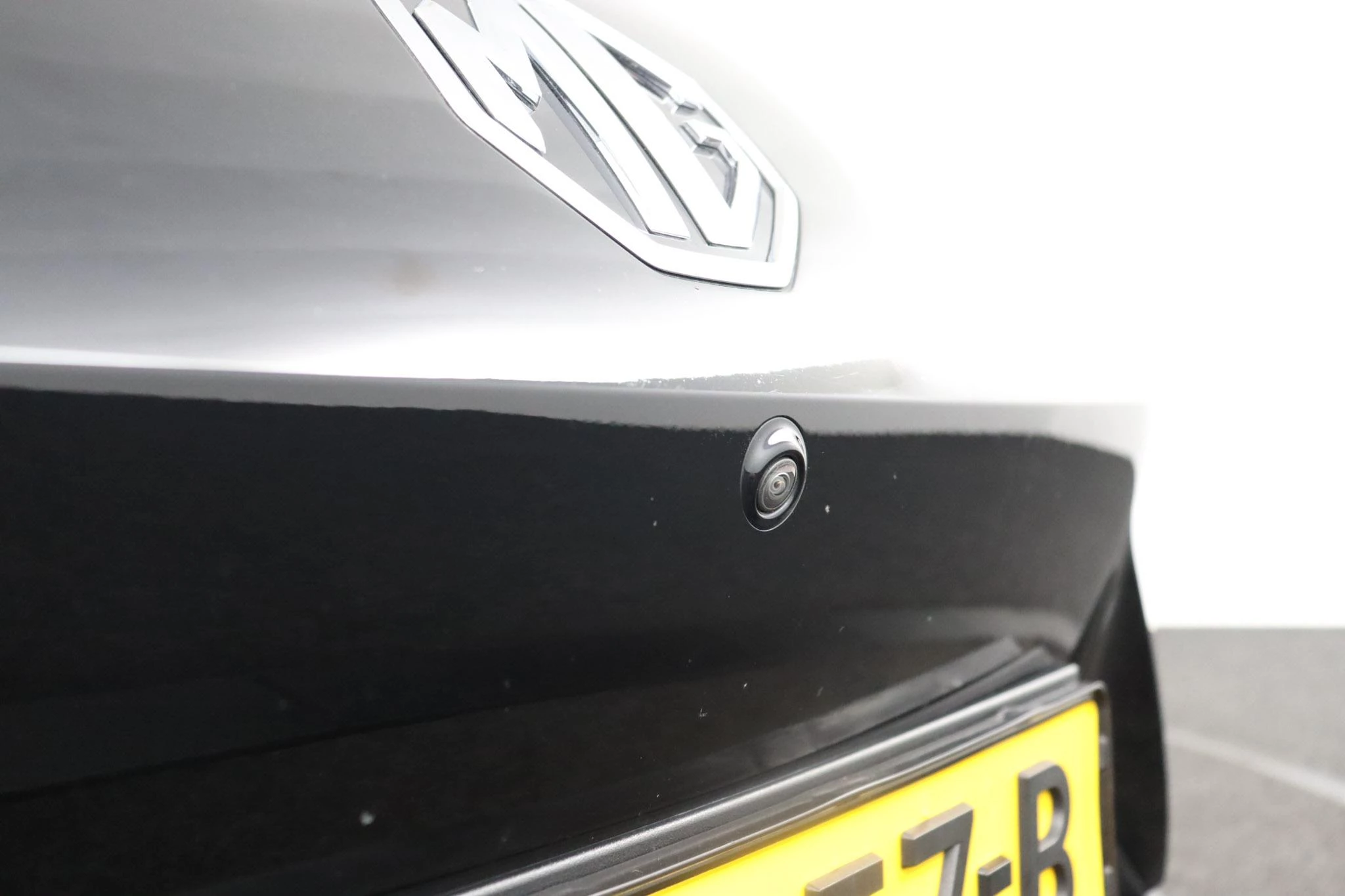 MG MG4 Long Range Luxury 64 kWh