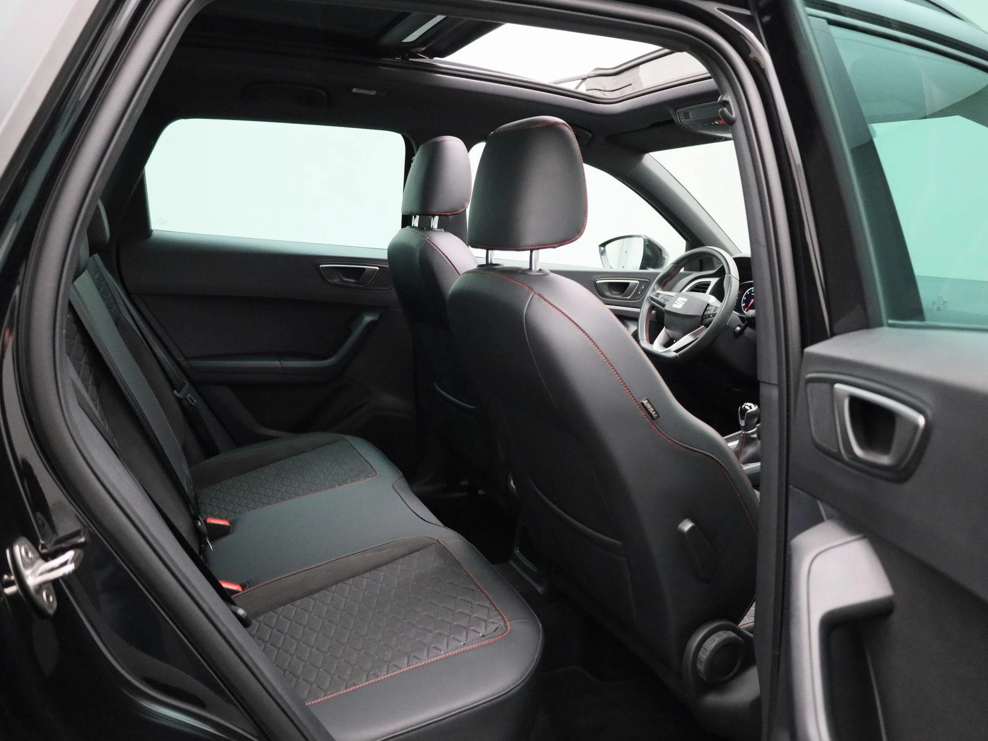 SEAT-Ateca-image-39